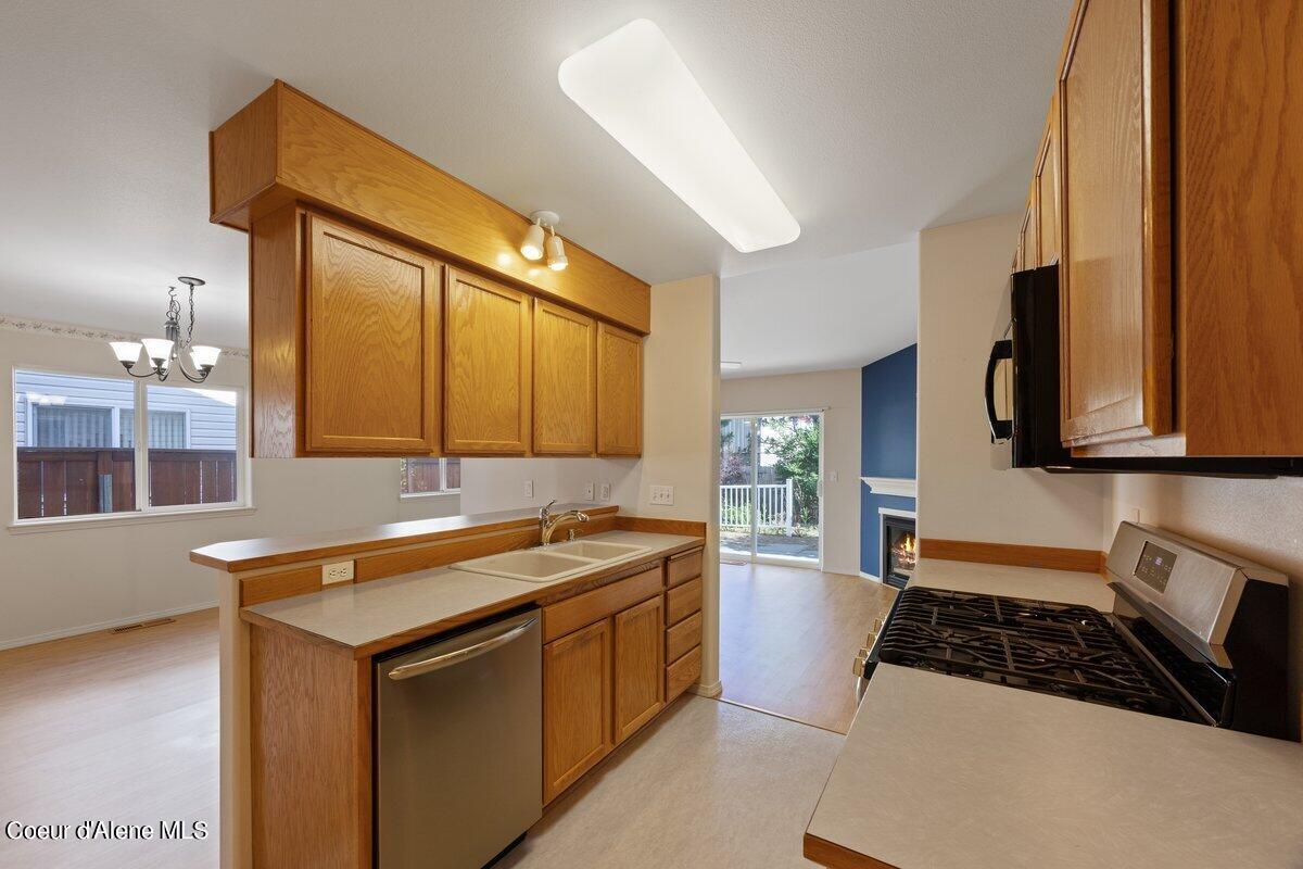 214 E KNOTTY PINE LN, Coeur d'Alene