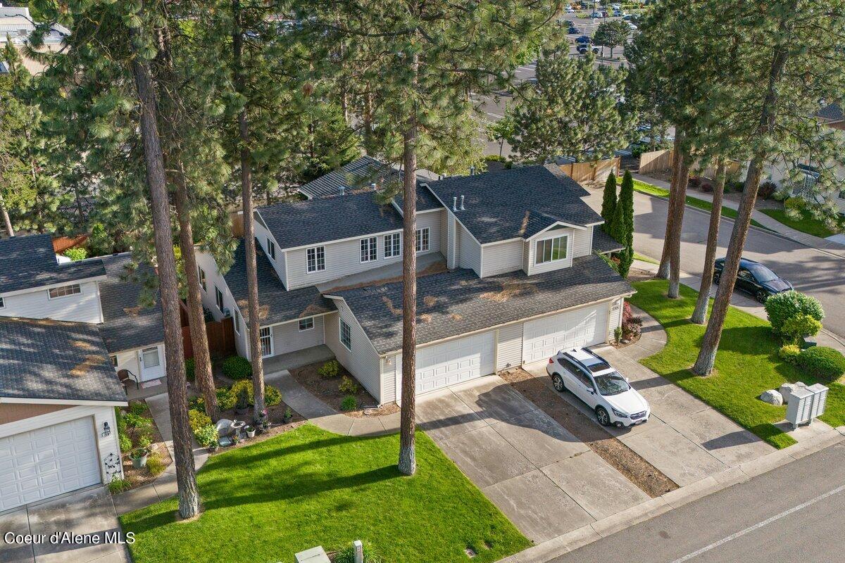 214 E KNOTTY PINE LN, Coeur d'Alene