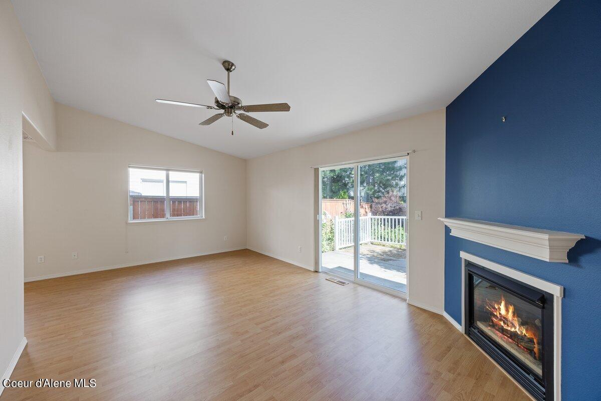 214 E KNOTTY PINE LN, Coeur d'Alene
