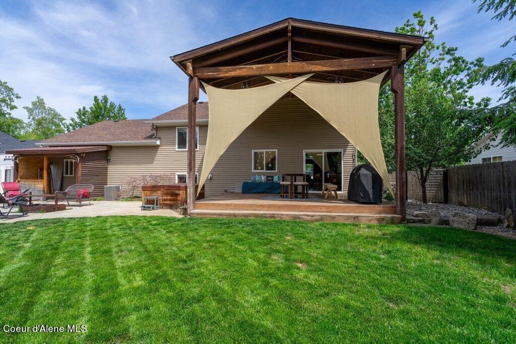 10505 N EMIG RD