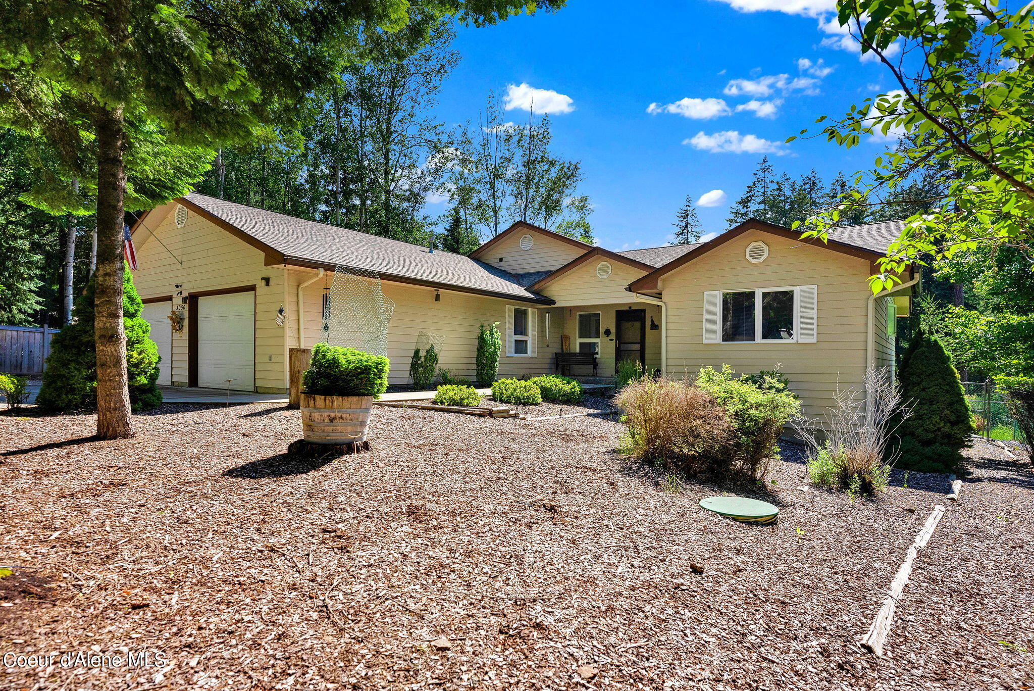 3050 E WOODLYN CT