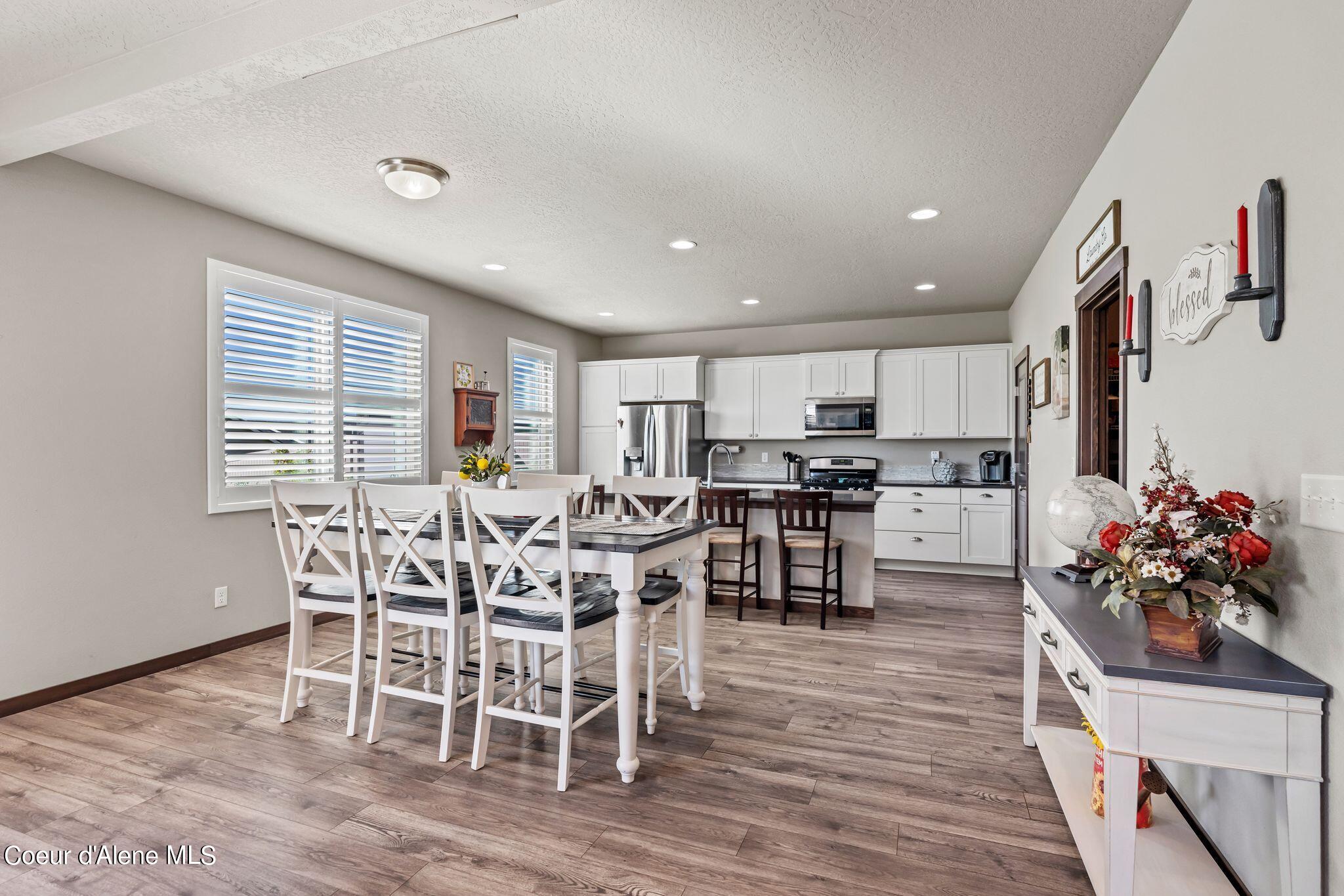 5120 W Gumwood Circle