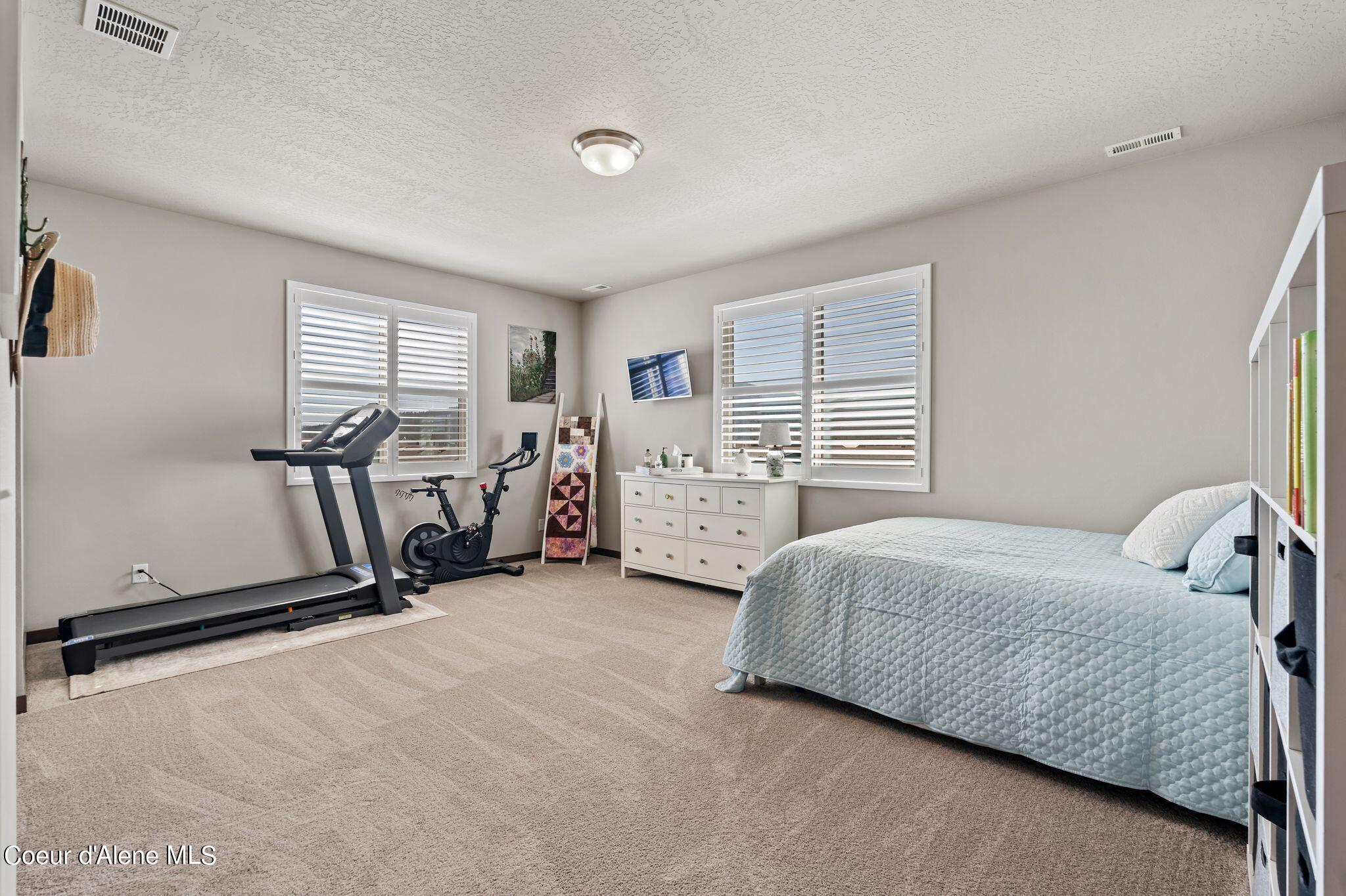 5120 W Gumwood Circle