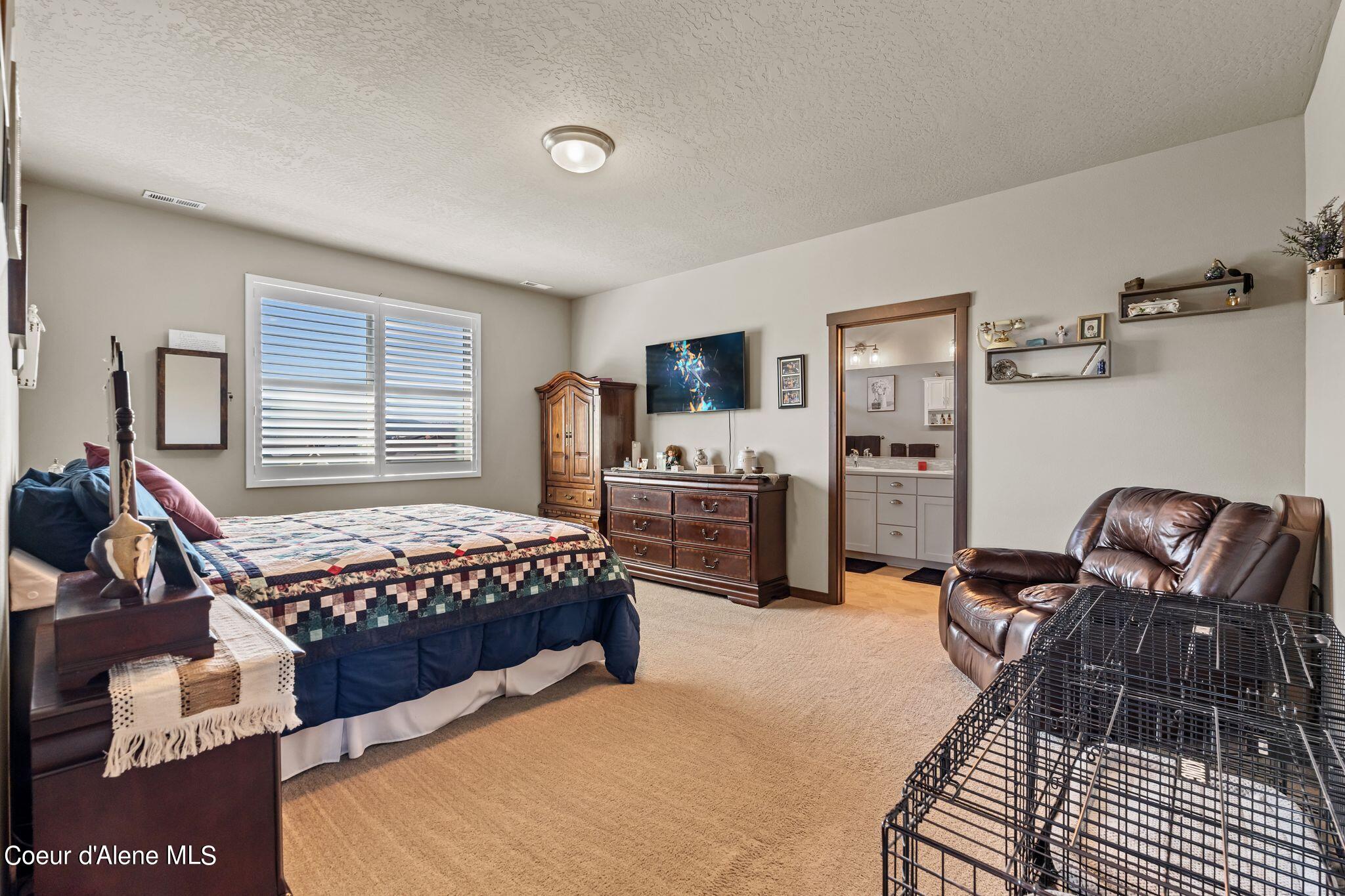 5120 W Gumwood Circle