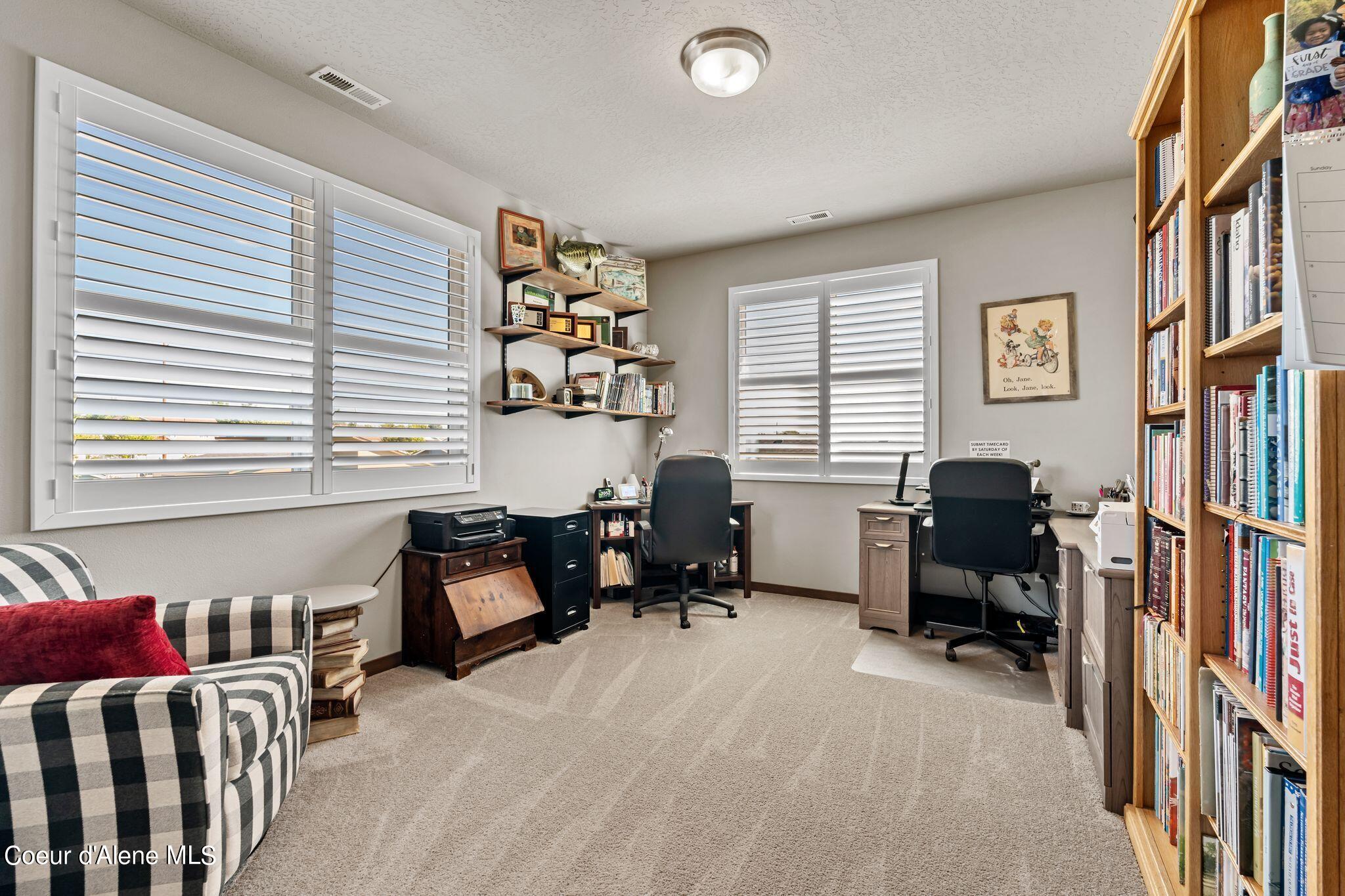 5120 W Gumwood Circle