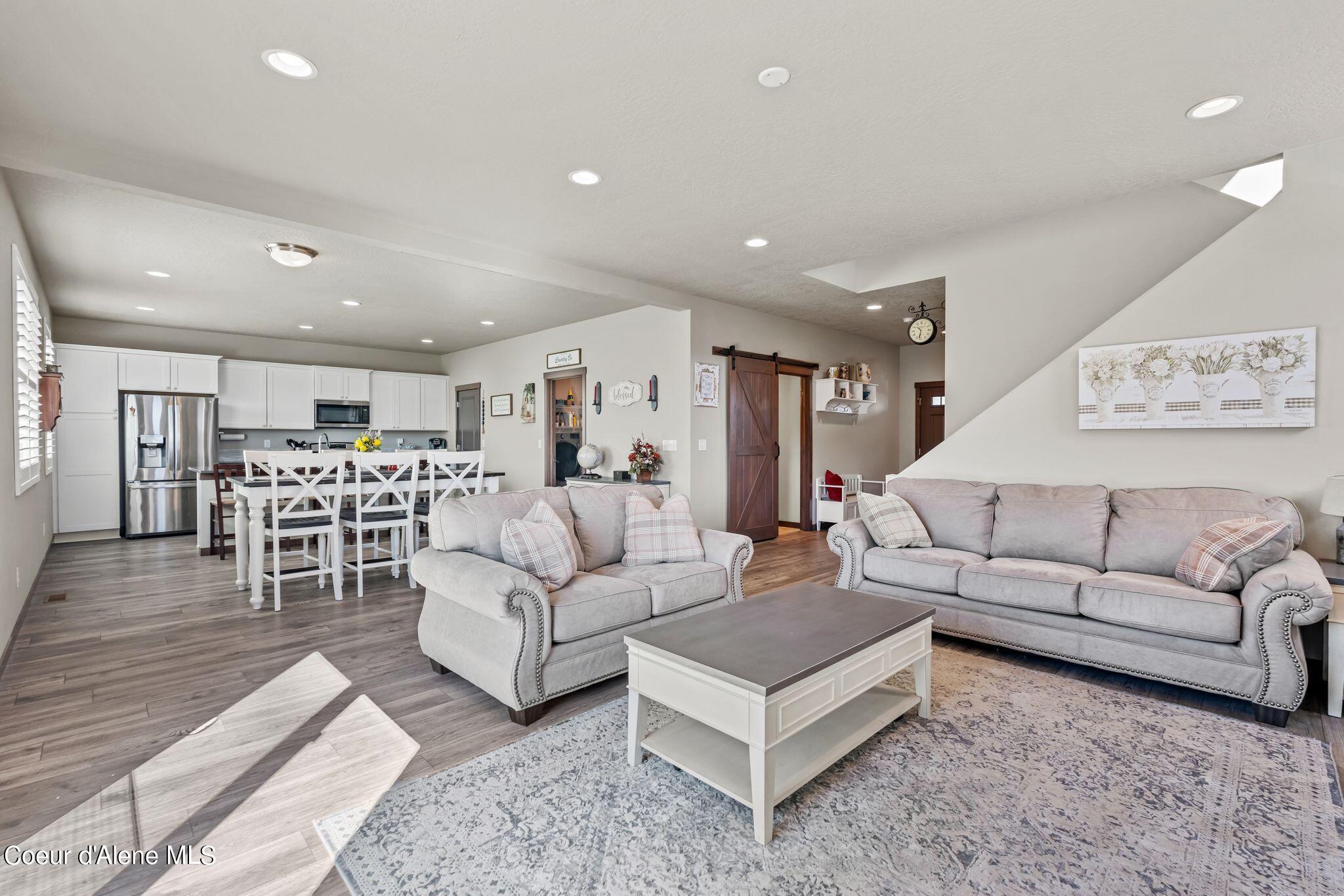 5120 W Gumwood Circle