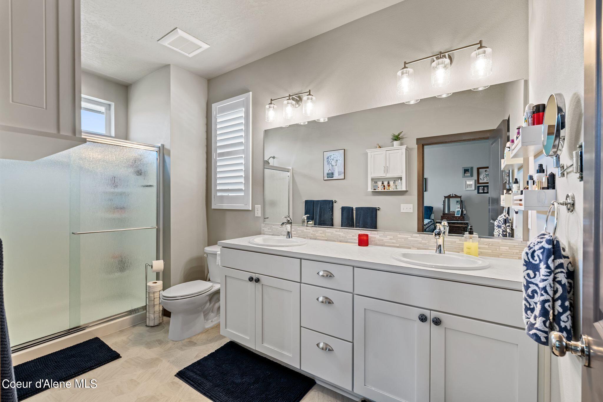 5120 W Gumwood Circle