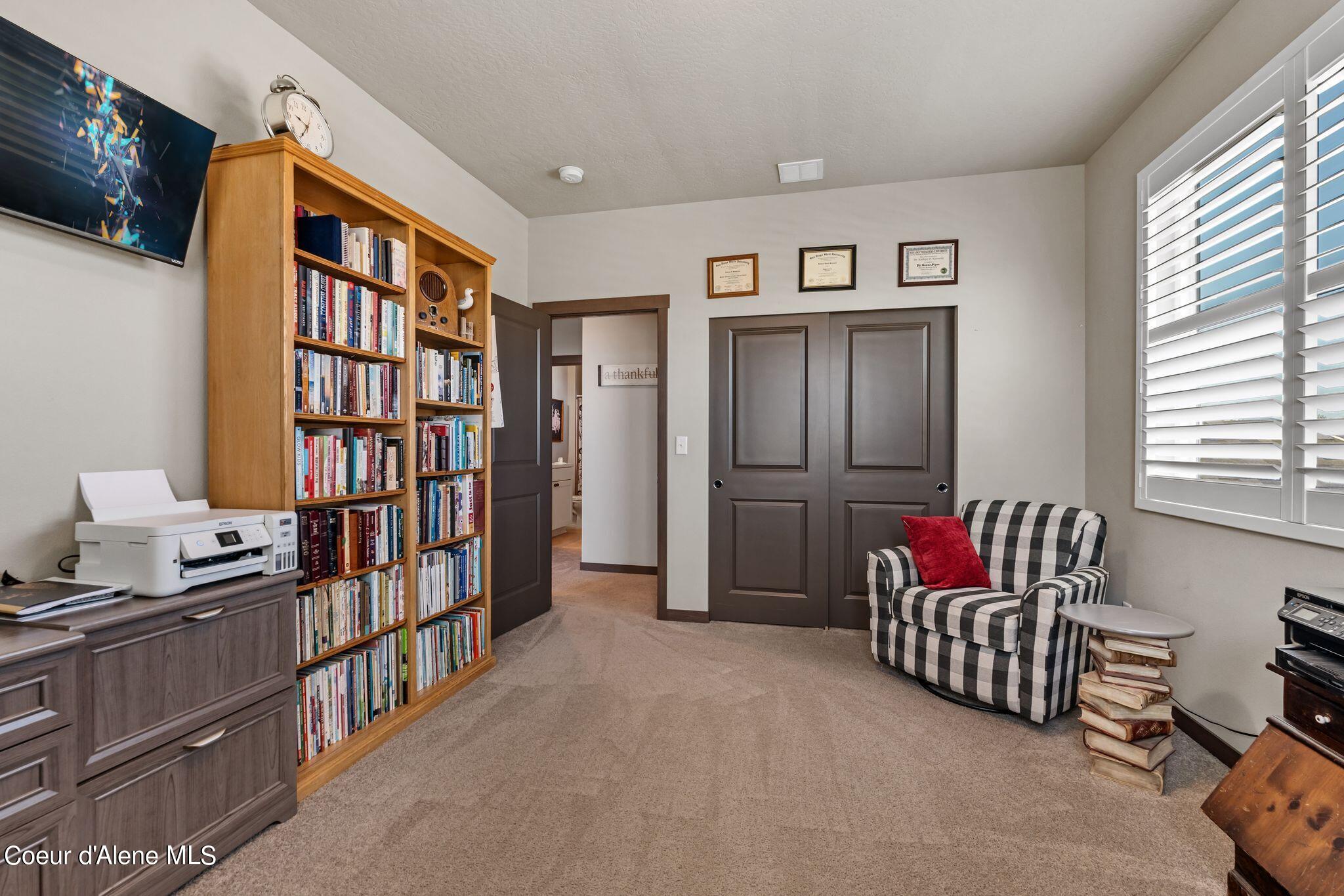5120 W Gumwood Circle