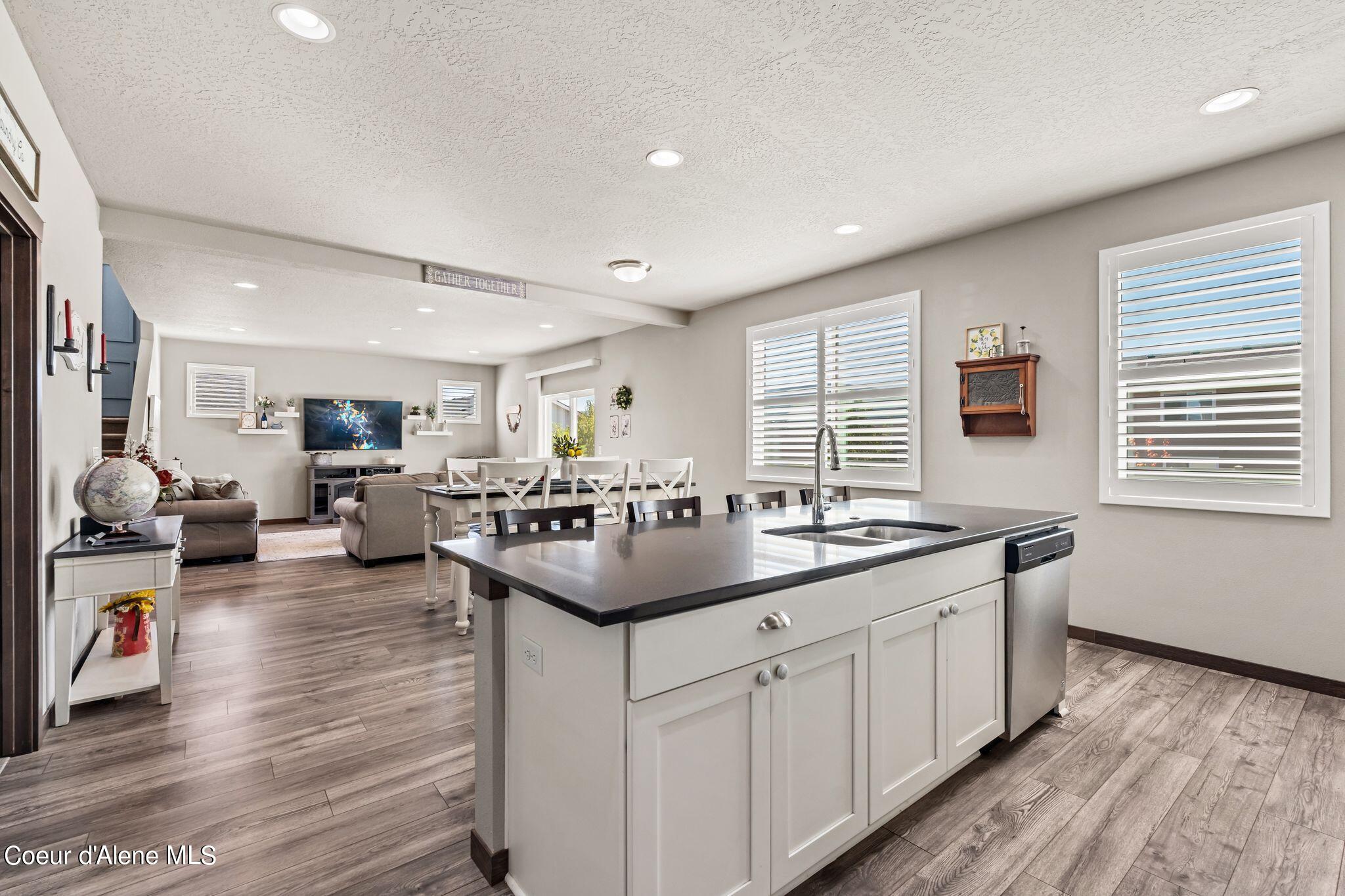 5120 W Gumwood Circle