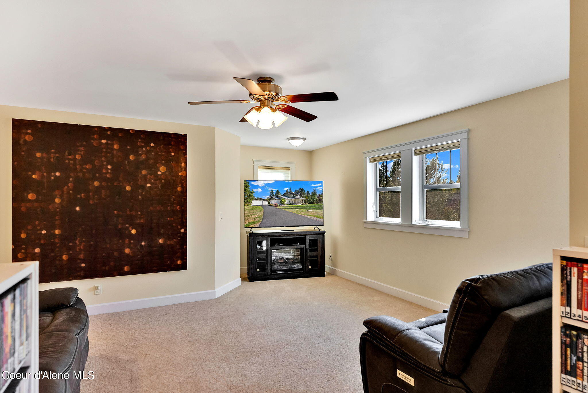 35 Perstarr Ln