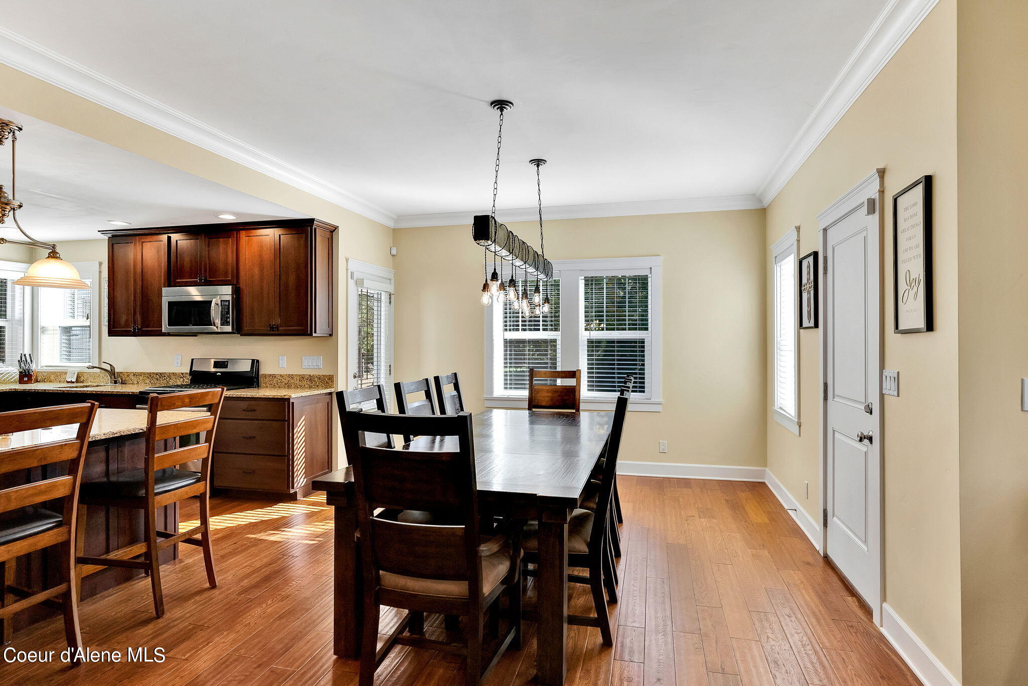 35 Perstarr Ln