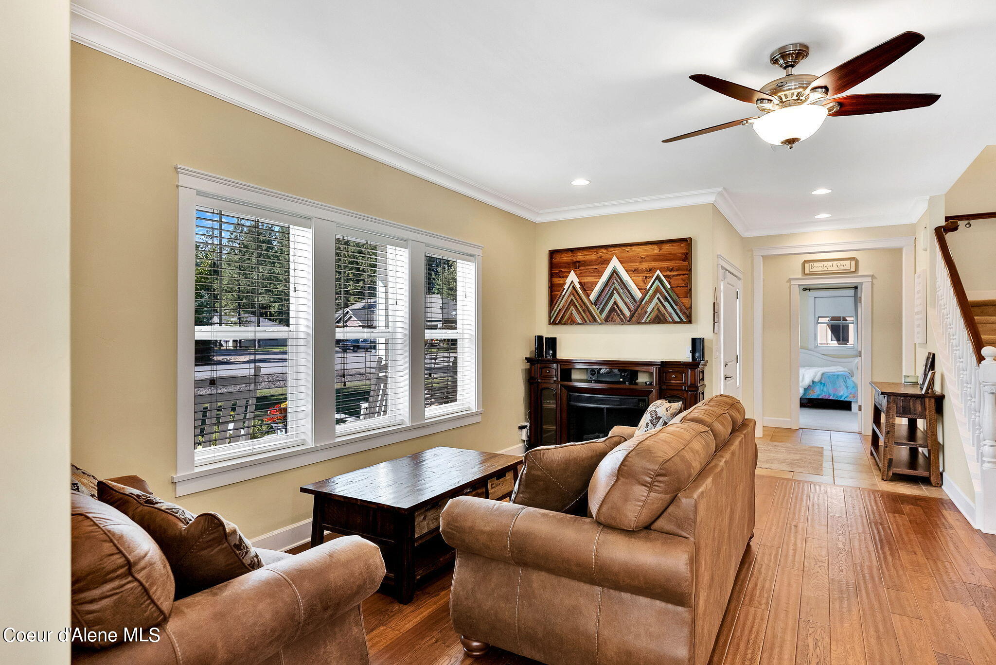 35 Perstarr Ln