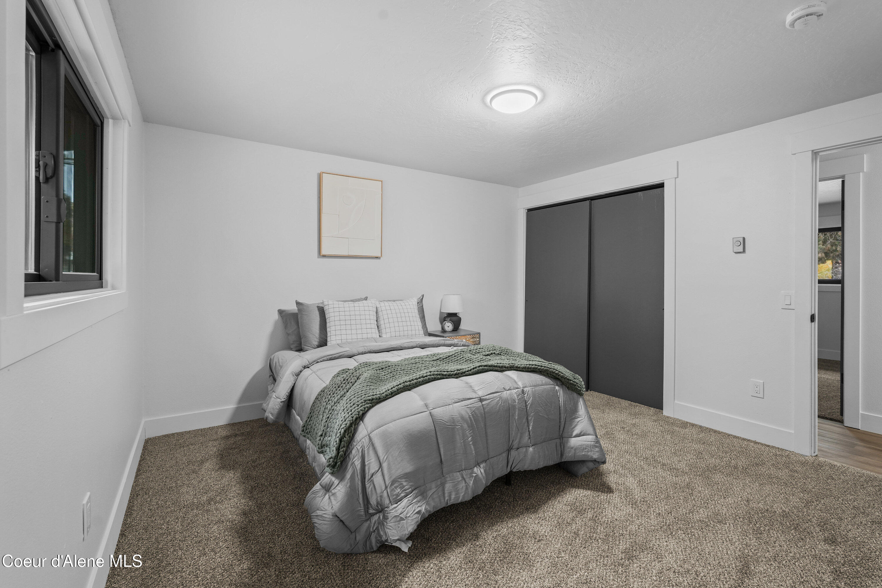 402 E SUNRISE DR, Coeur d'Alene