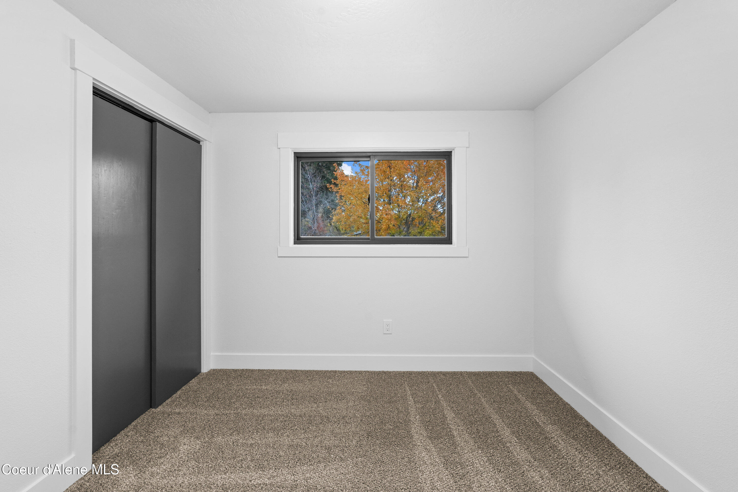 402 E SUNRISE DR, Coeur d'Alene