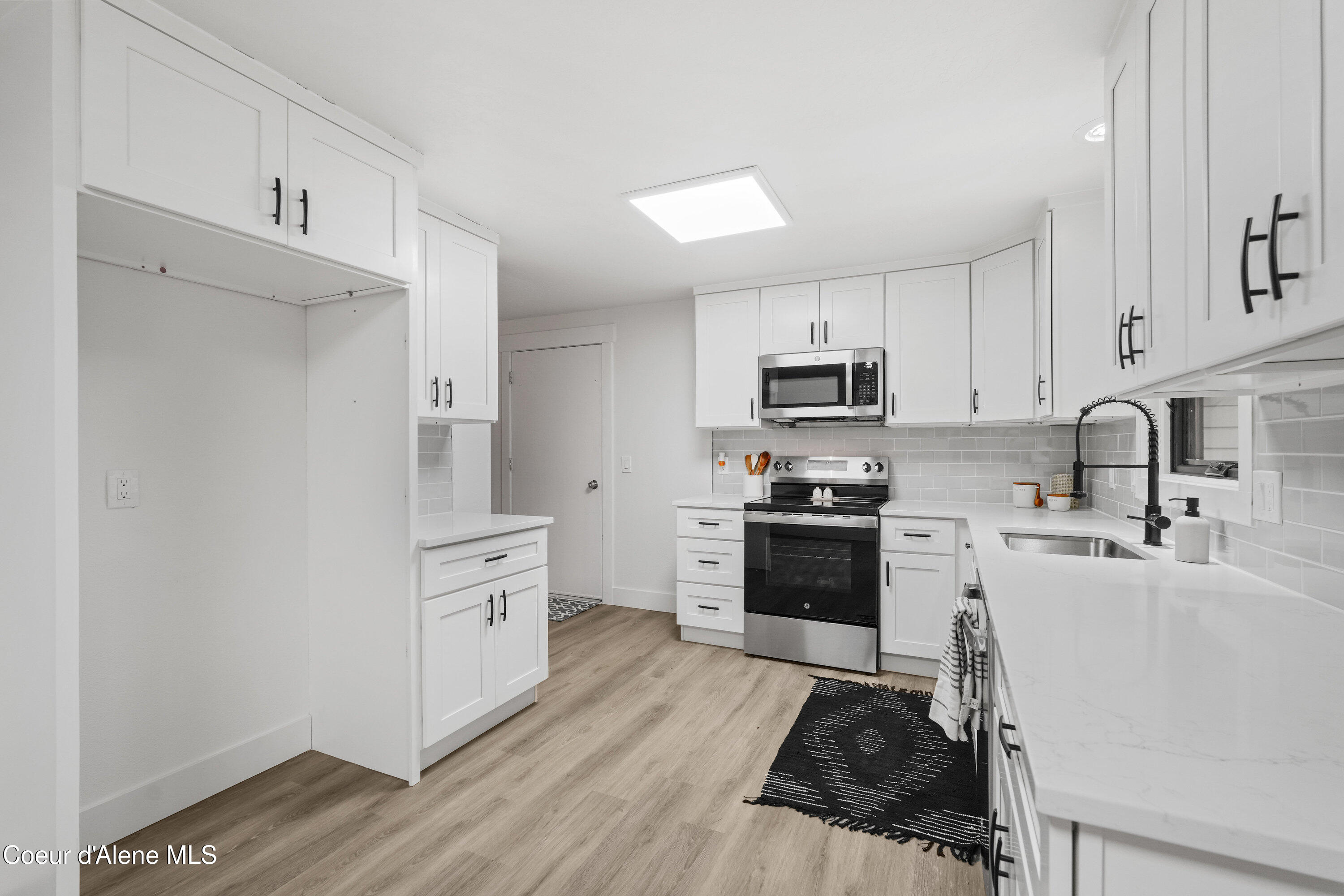 402 E SUNRISE DR, Coeur d'Alene