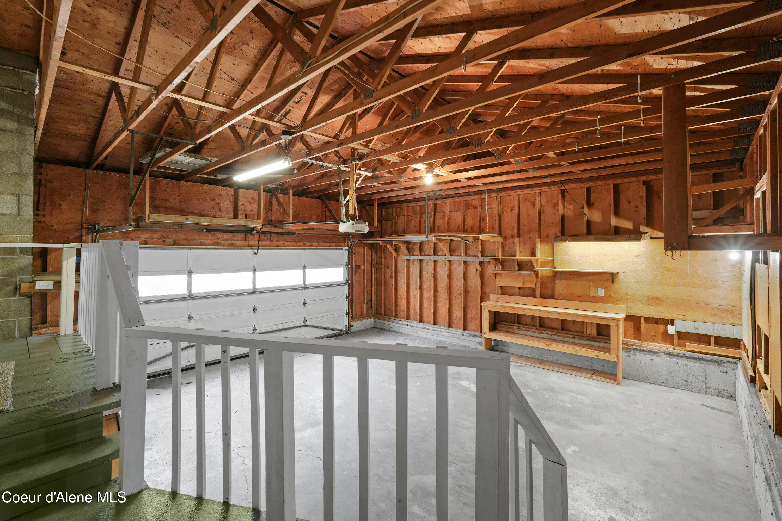 402 E SUNRISE DR, Coeur d'Alene