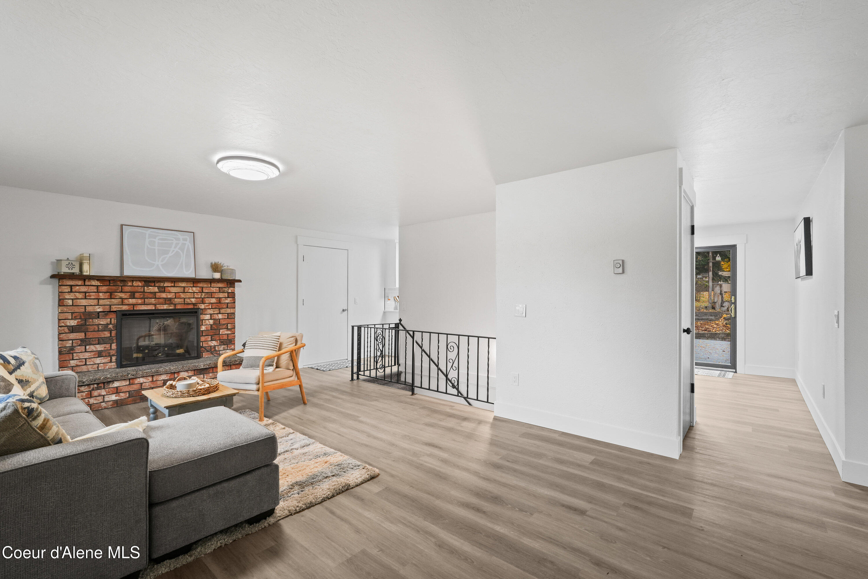 402 E SUNRISE DR, Coeur d'Alene