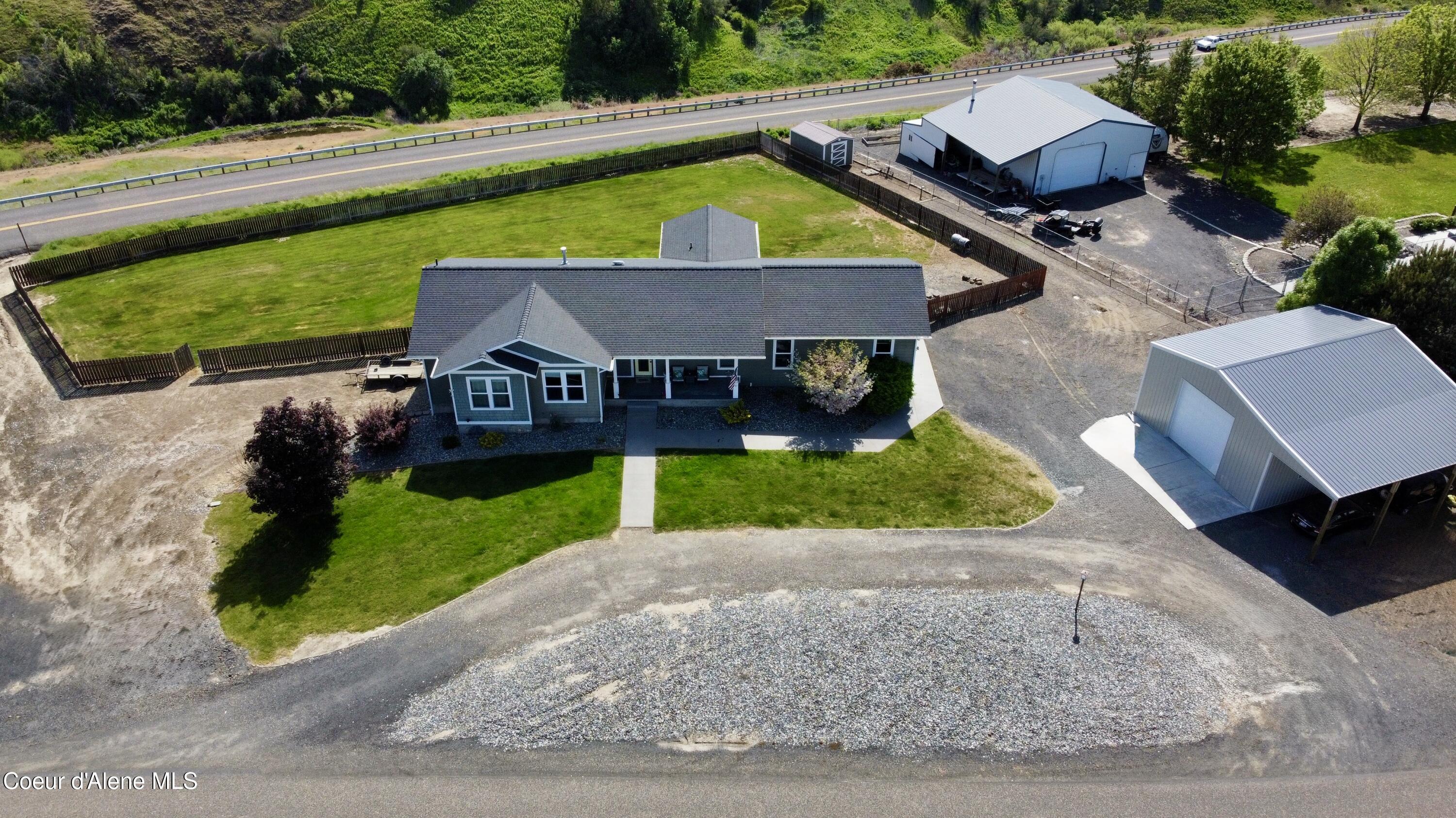 6552 Wapiti Dr
