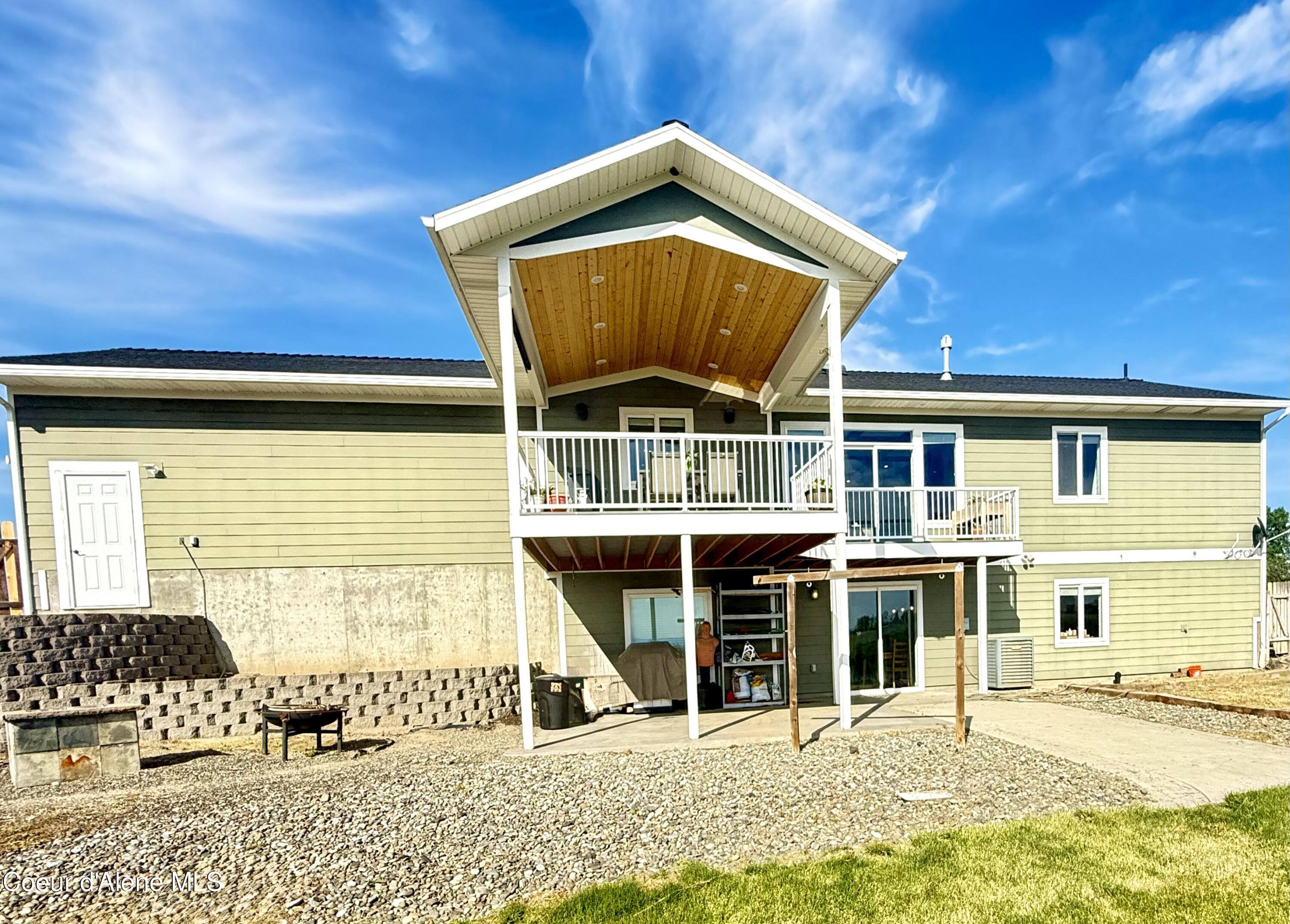 6552 Wapiti Dr