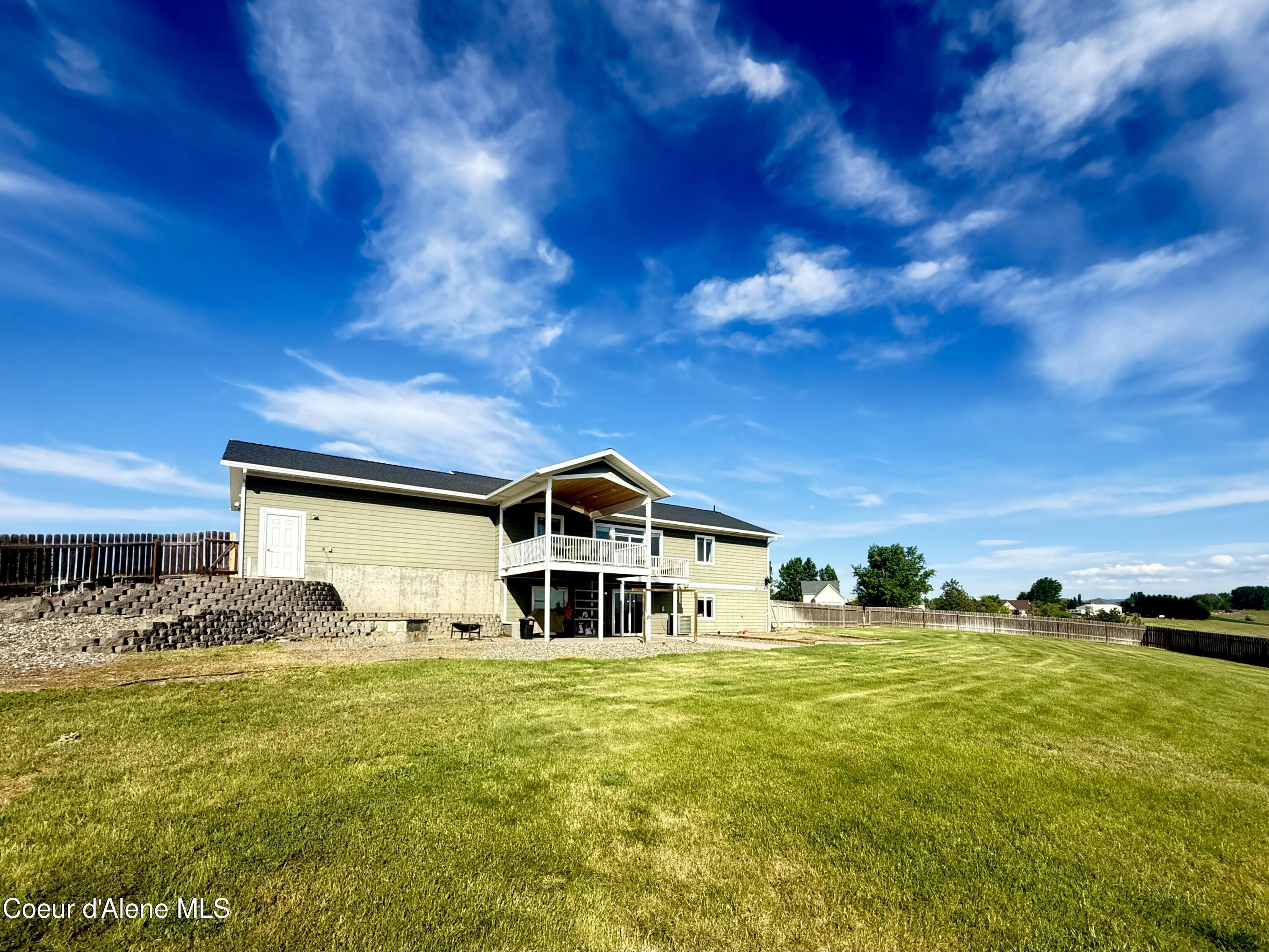 6552 Wapiti Dr