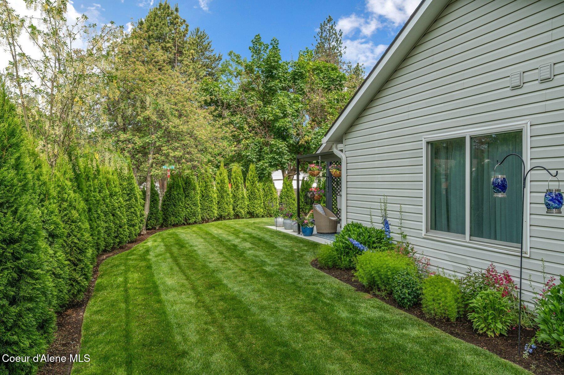 5835 E STEAMBOAT BEND