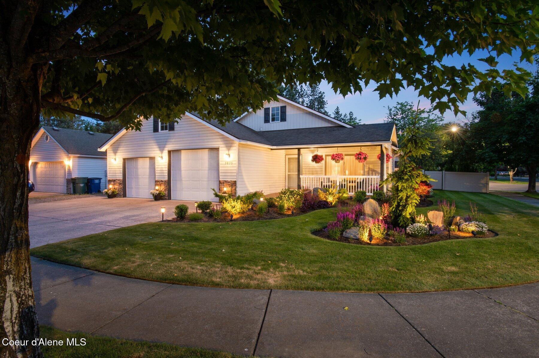 5835 E STEAMBOAT BEND
