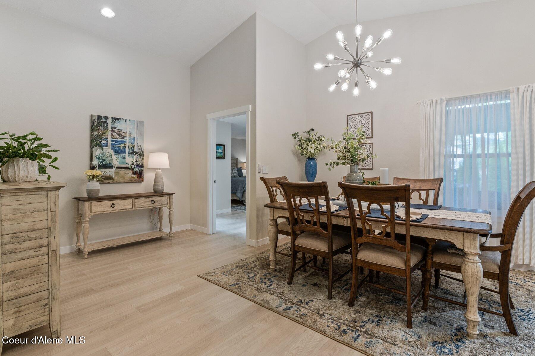 5835 E STEAMBOAT BEND