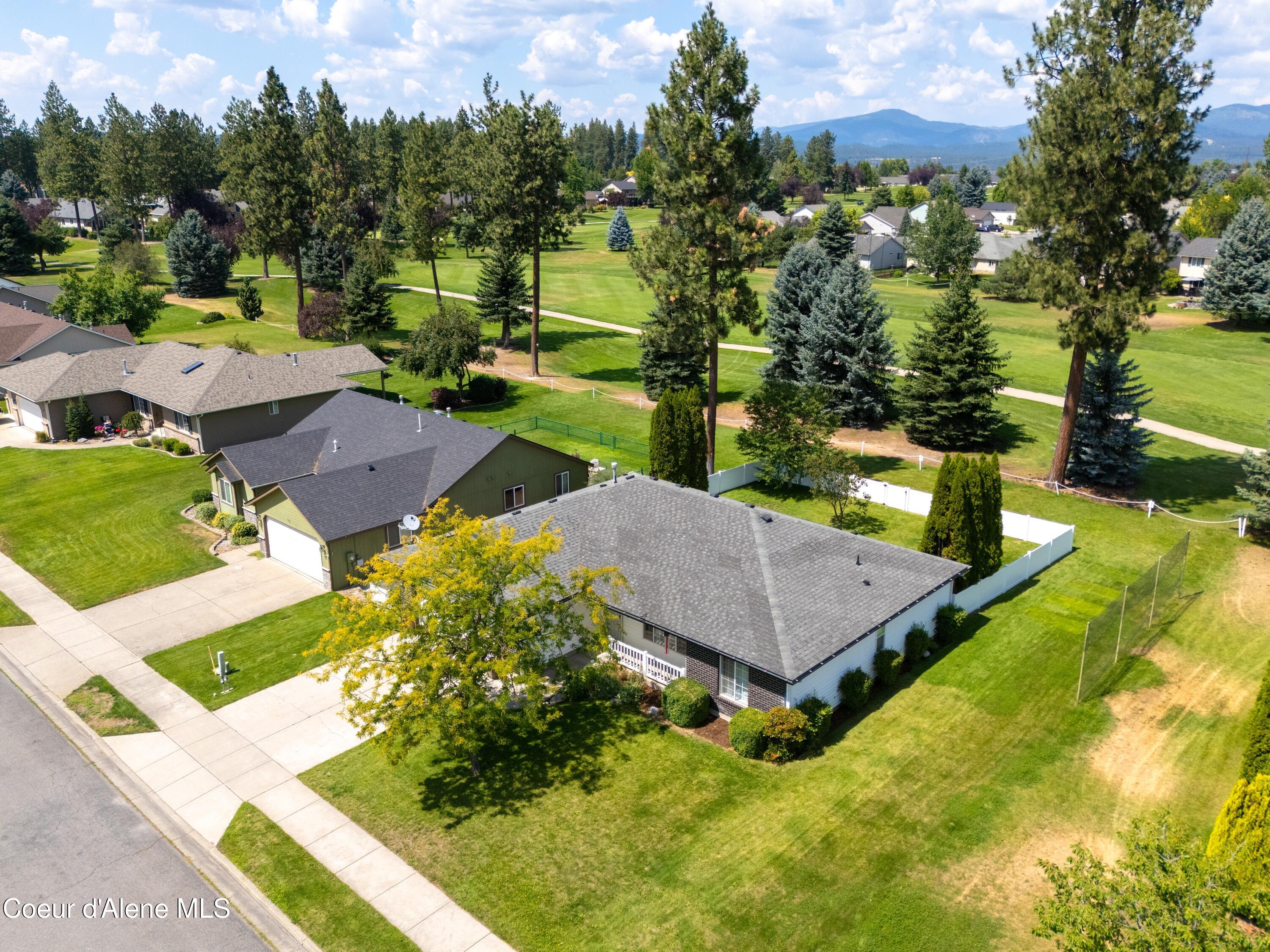 541 E Sand Wedge Dr