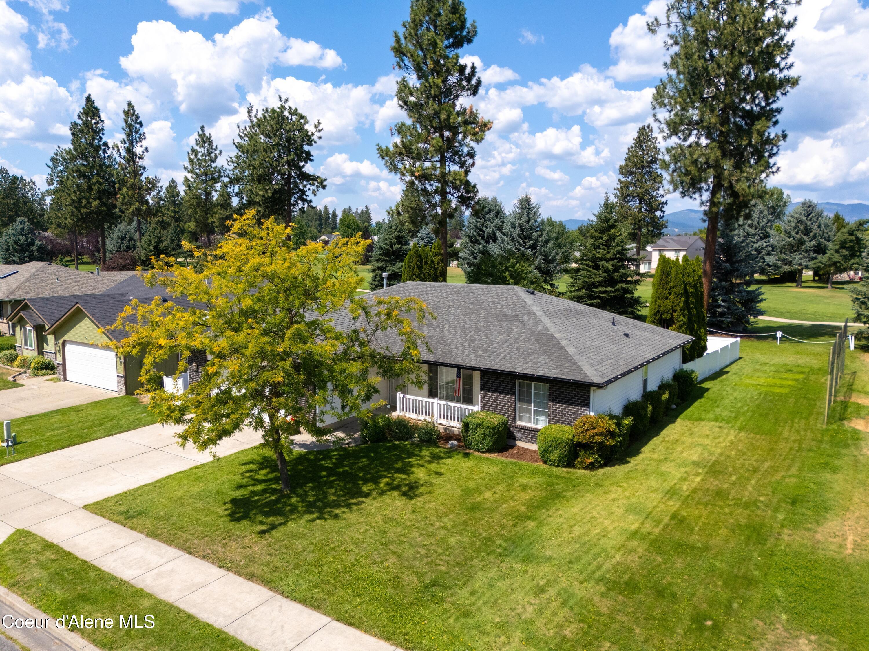 541 E Sand Wedge Dr