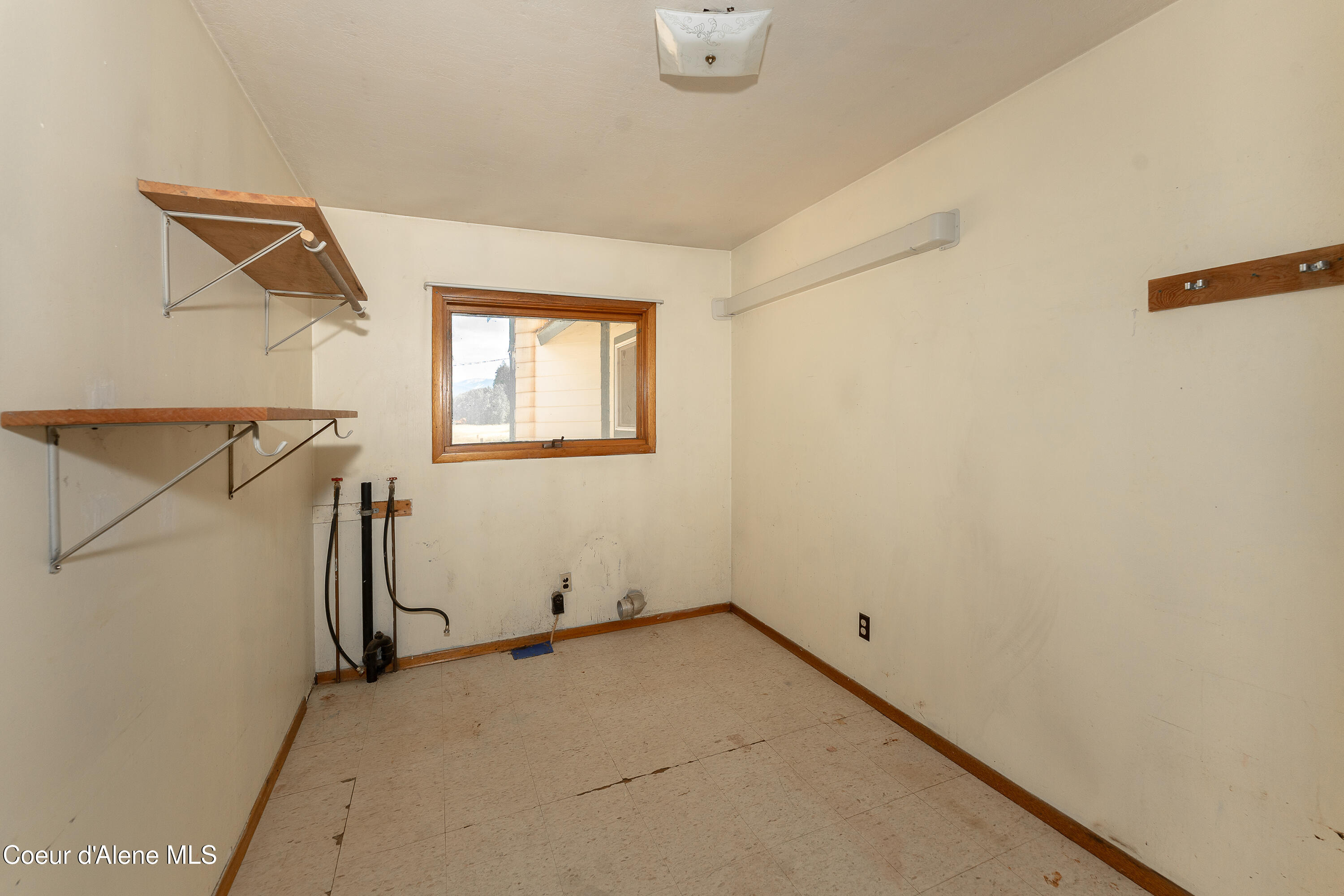 16325 Highway 5, St. Maries
