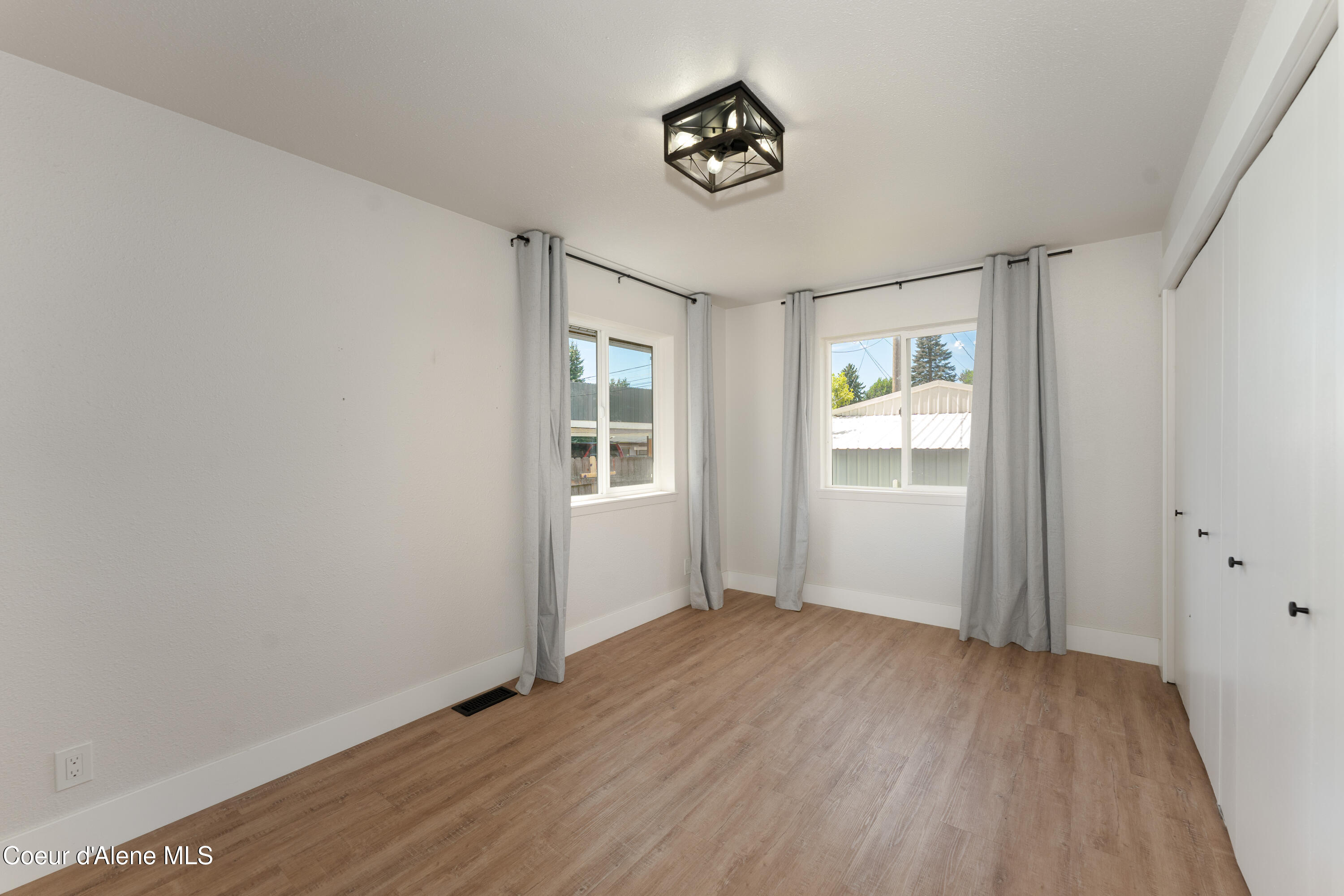 1909 N 9th St, Coeur d'Alene