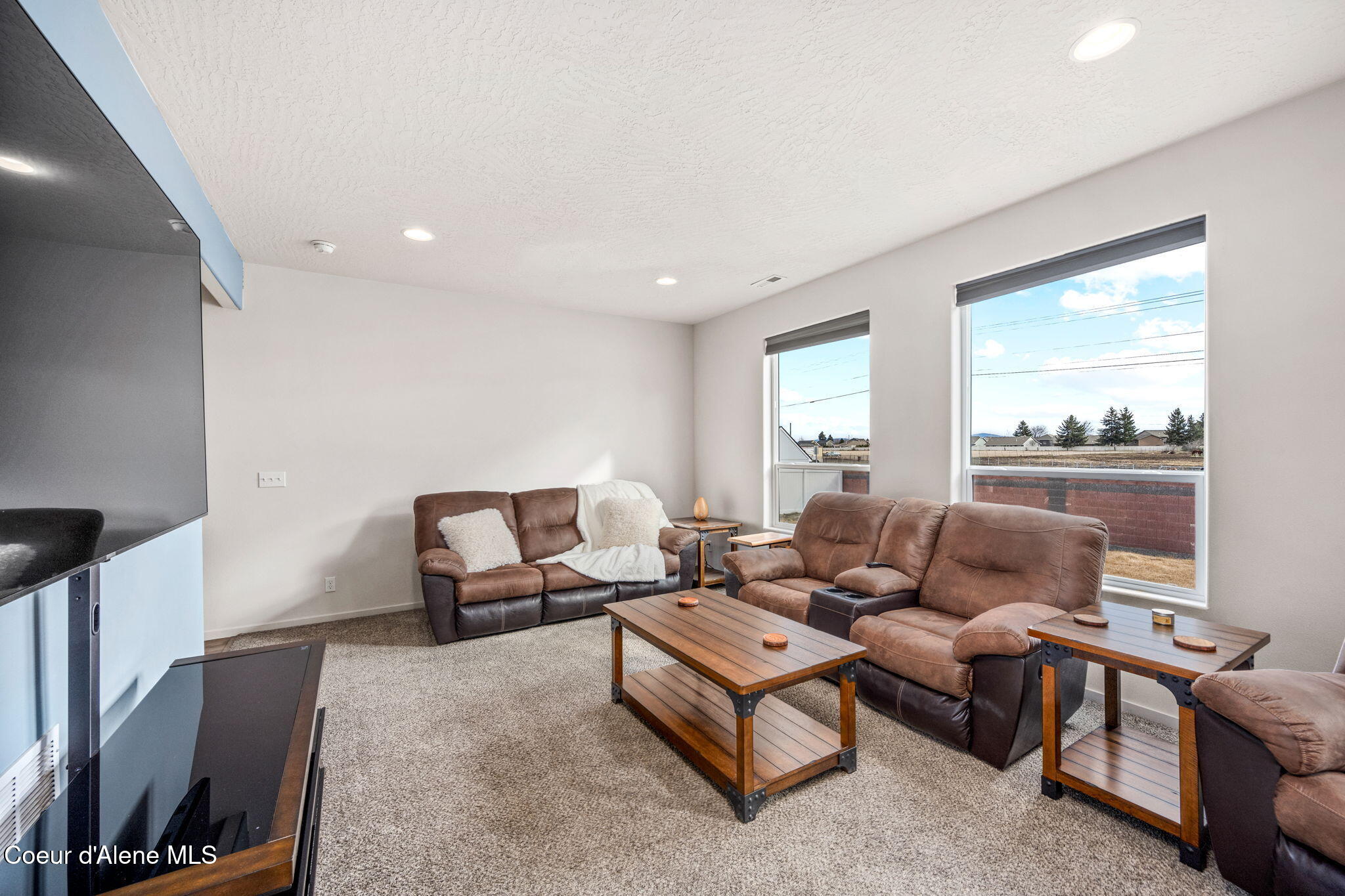 3664 W BELGRAVE WAY