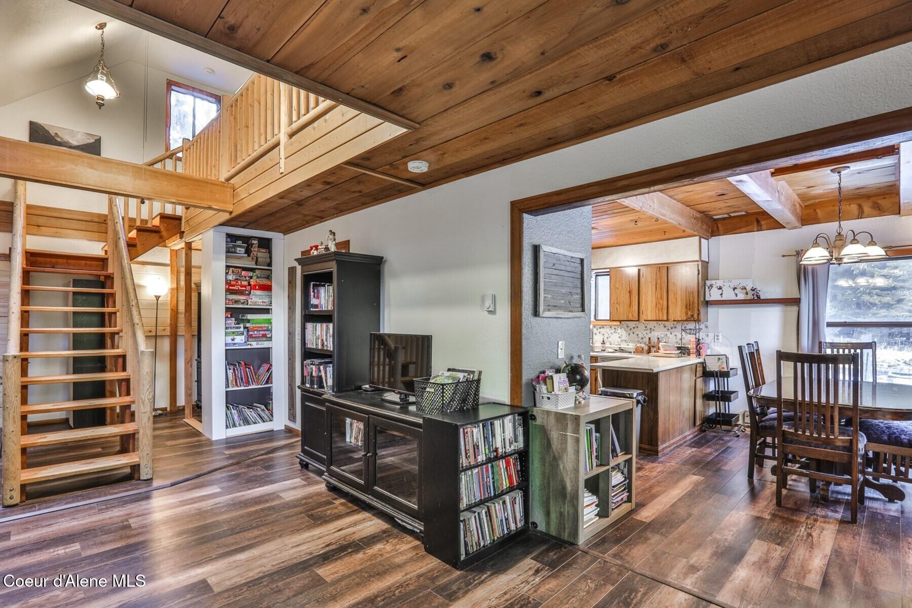 238 Blackthorn Rd