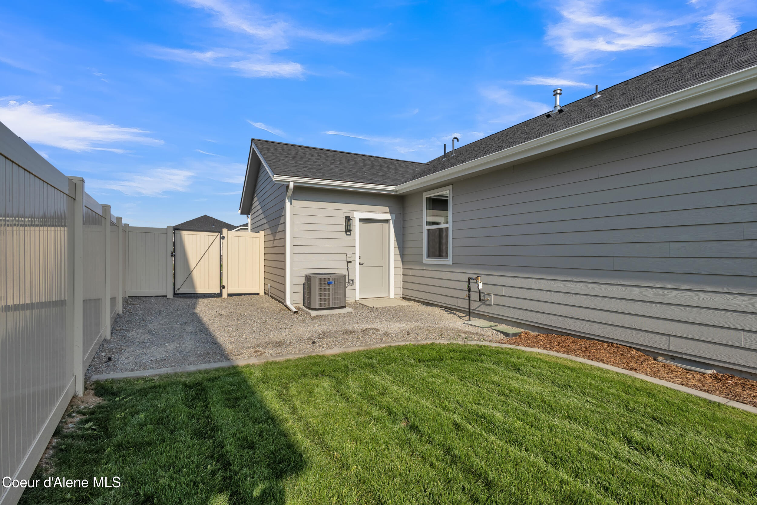 6908 N Coeur Terre BLVD, Coeur d'Alene