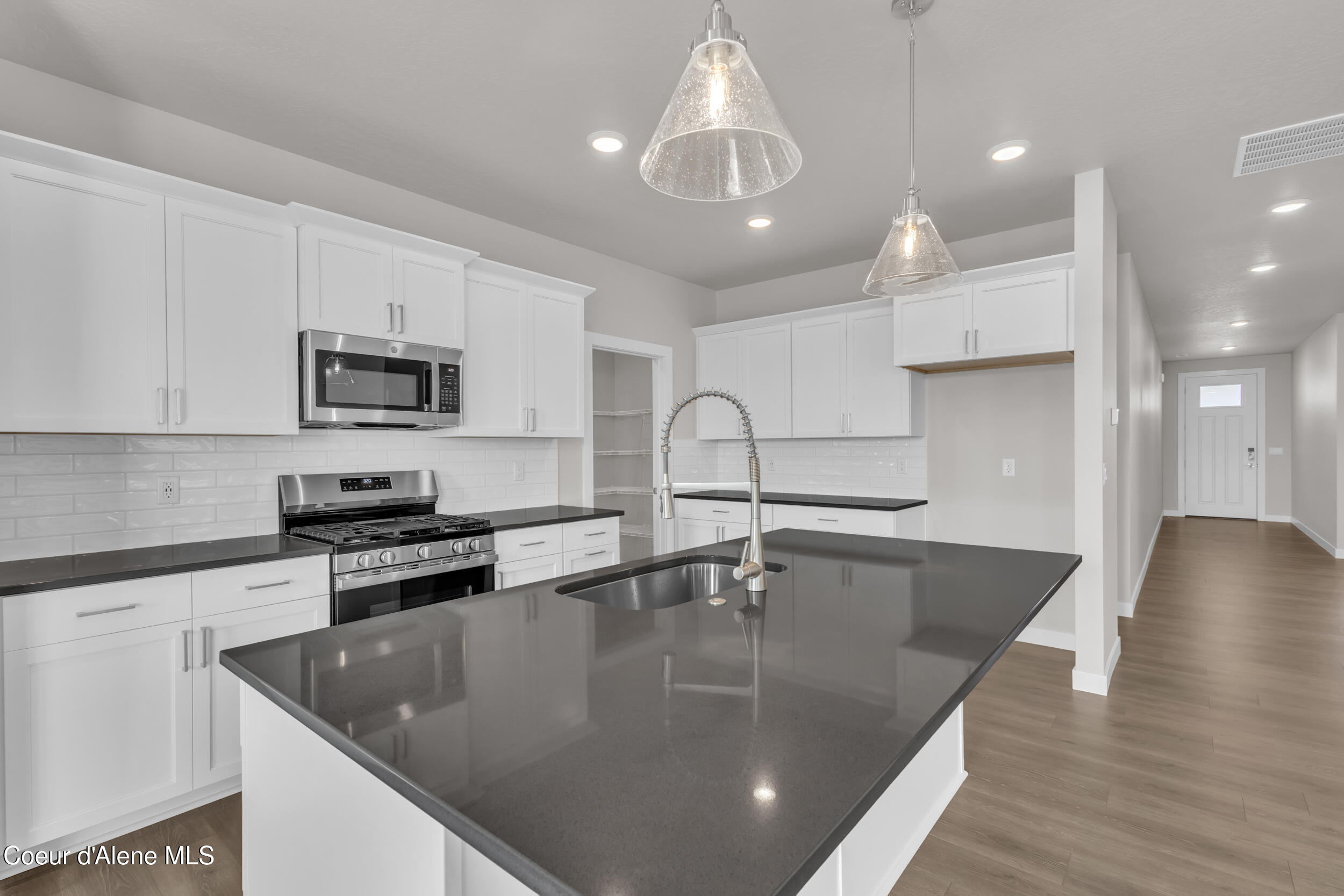 6908 N Coeur Terre BLVD, Coeur d'Alene