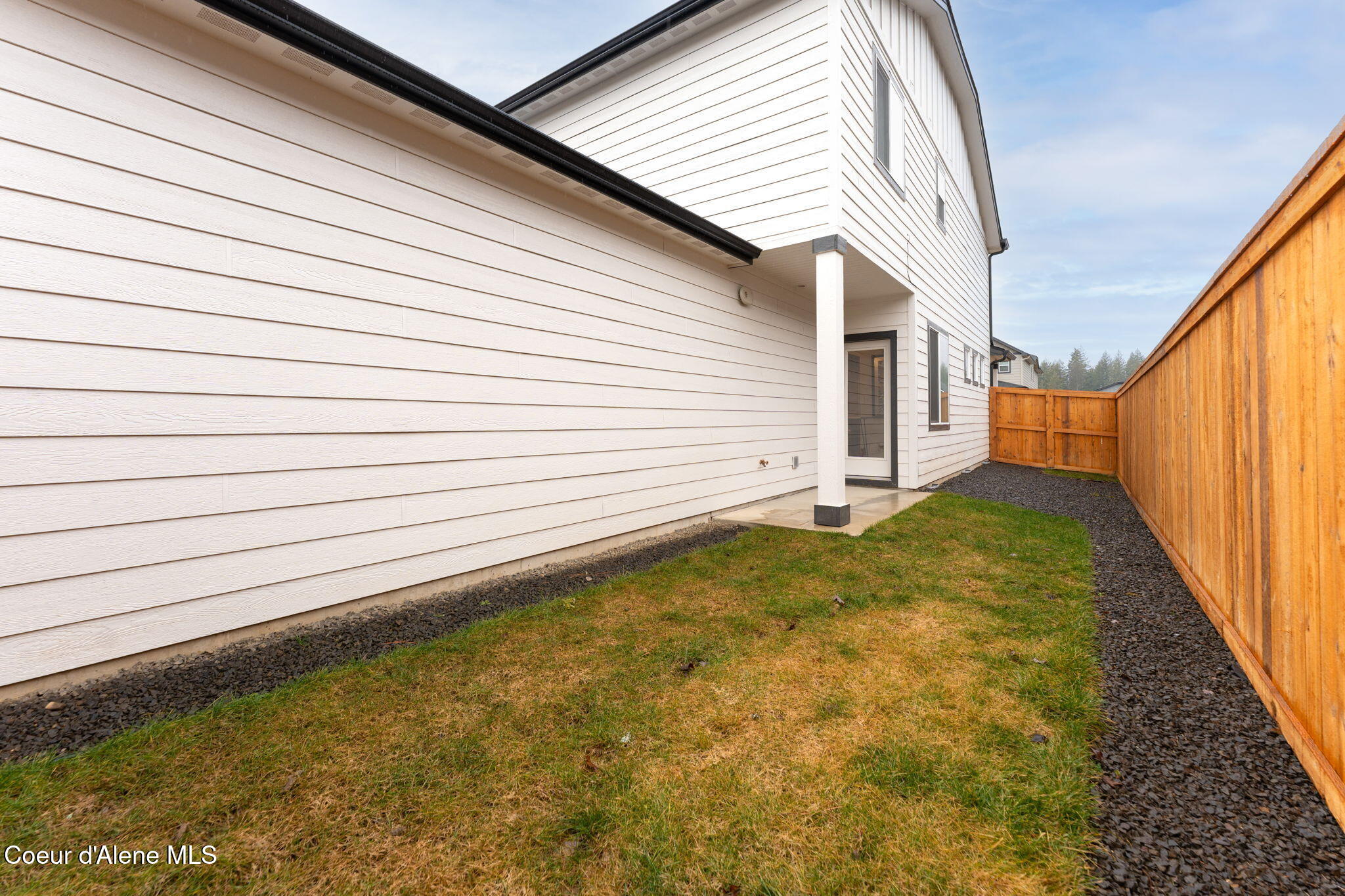 12856 N Bunchberry St