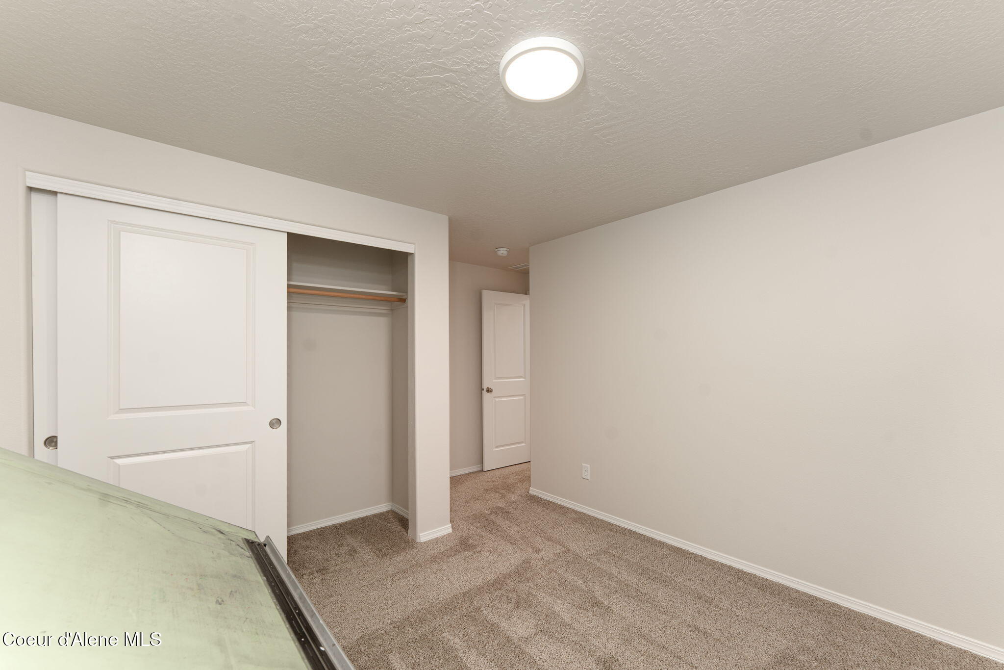 12856 N Bunchberry St