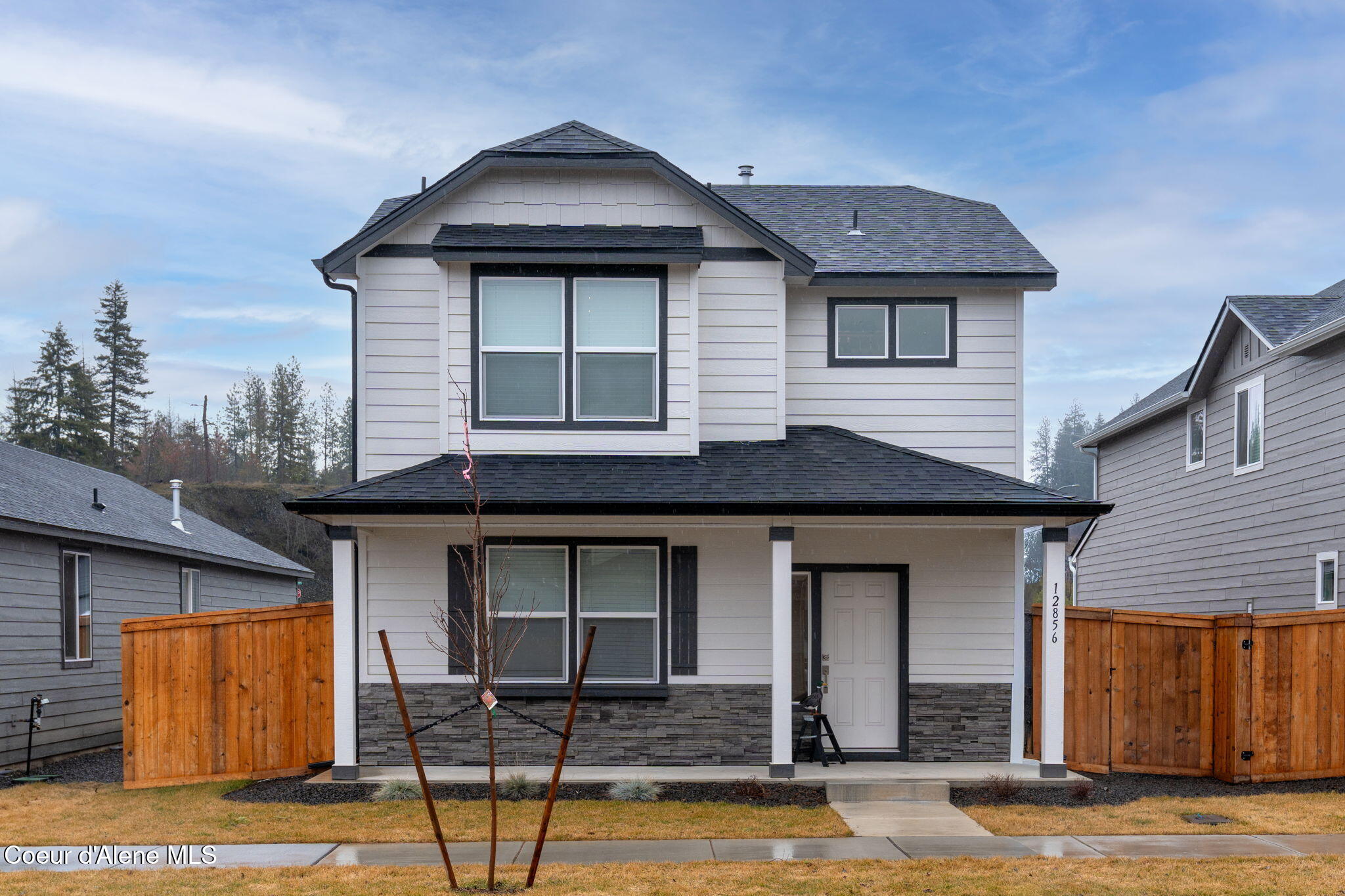 12856 N Bunchberry St