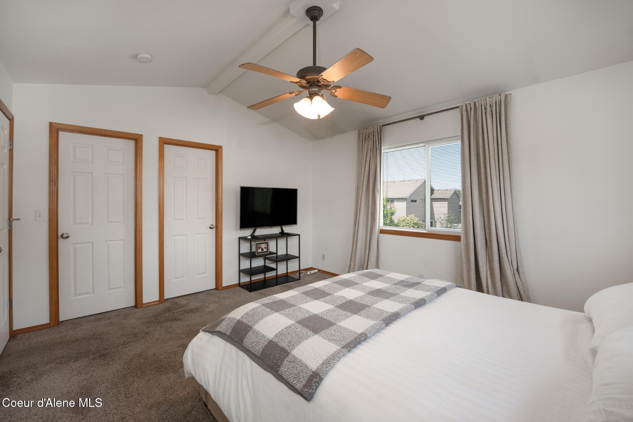 2867 W Tours Dr, Coeur d'Alene