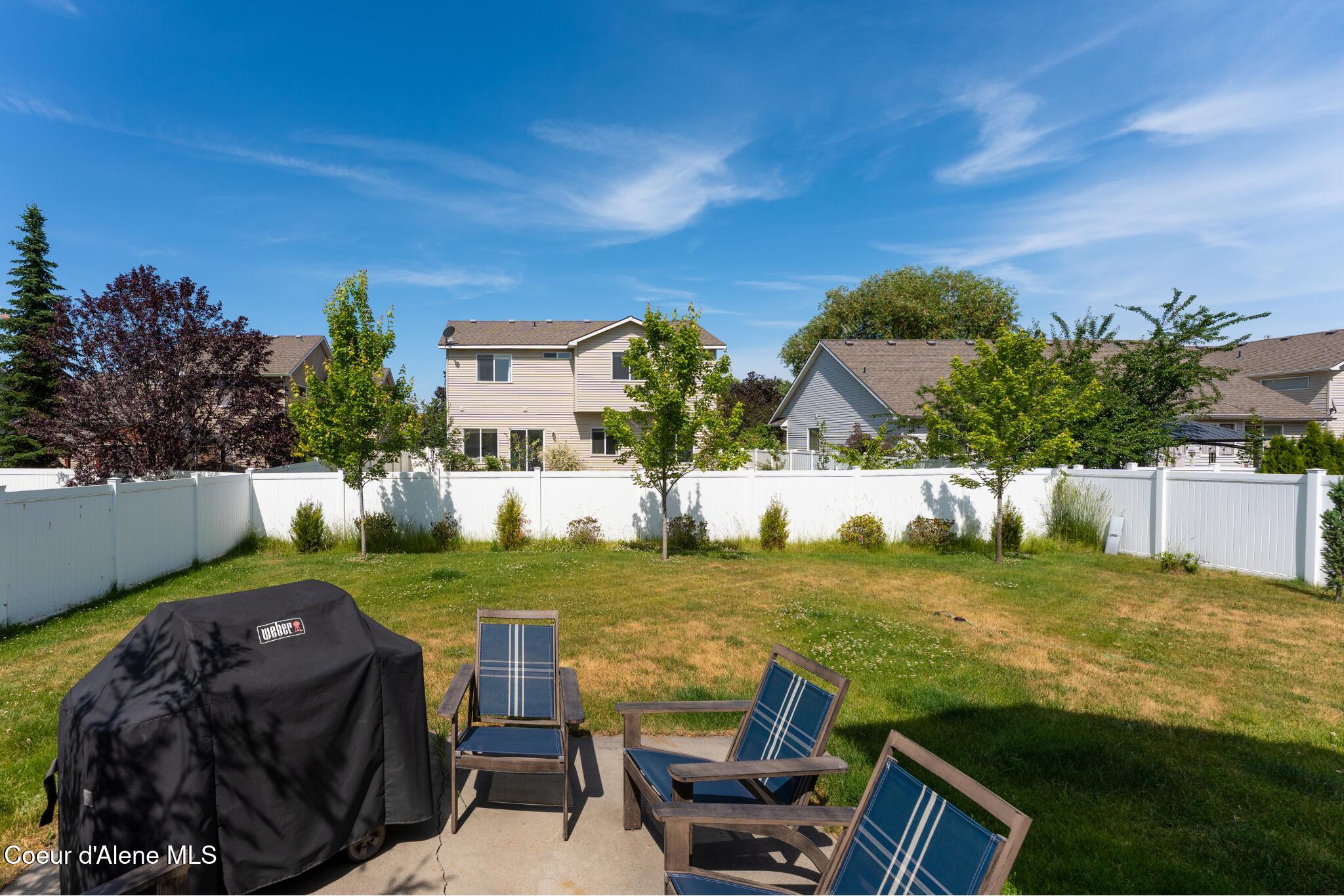 2867 W Tours Dr, Coeur d'Alene