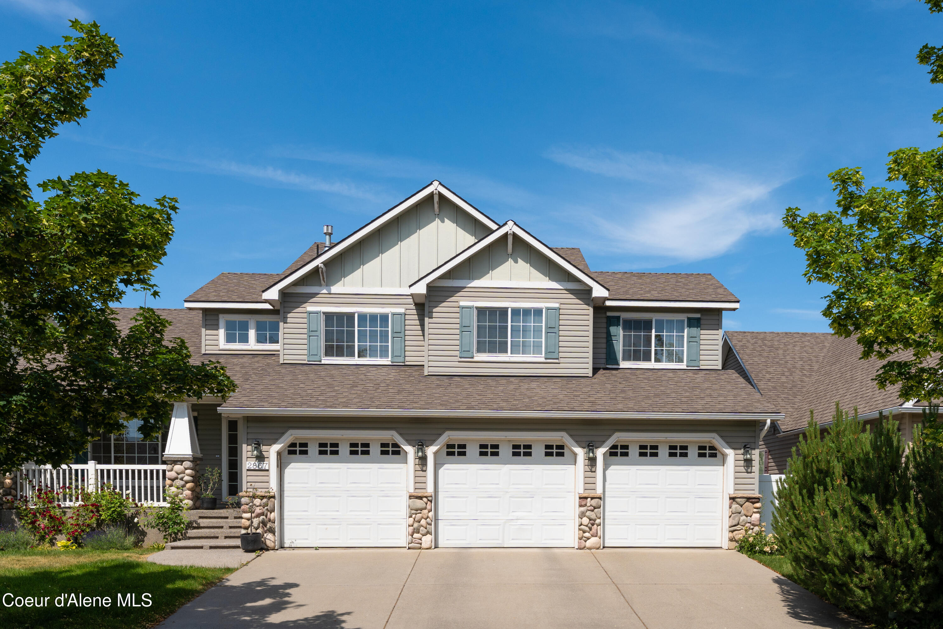 2867 W Tours Dr, Coeur d'Alene