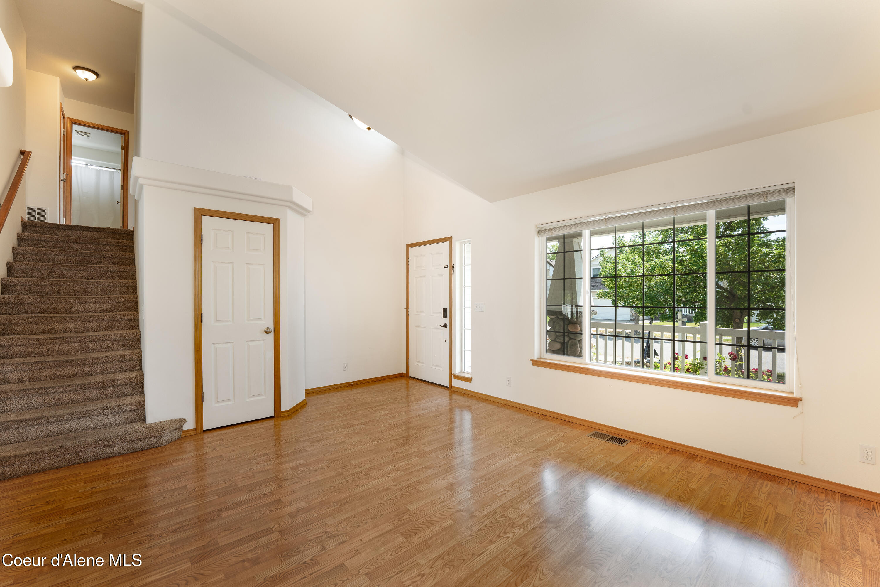 2867 W Tours Dr, Coeur d'Alene