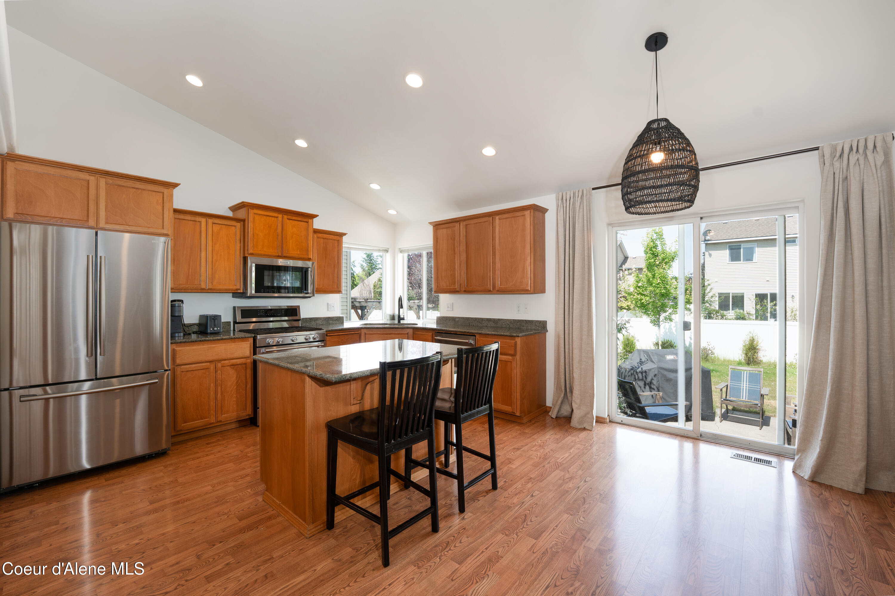 2867 W Tours Dr, Coeur d'Alene