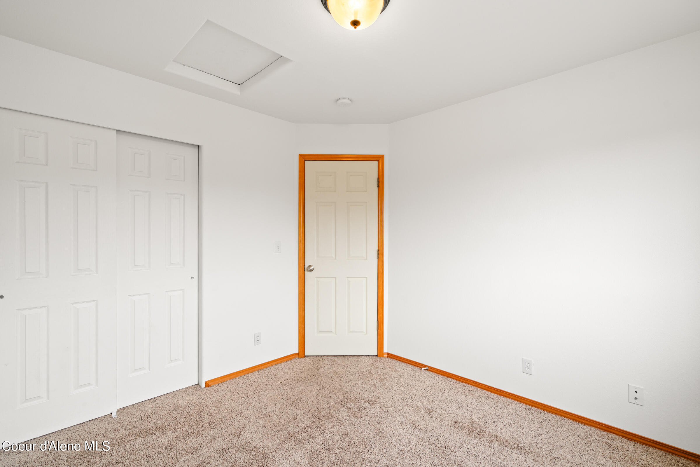 2867 W Tours Dr, Coeur d'Alene