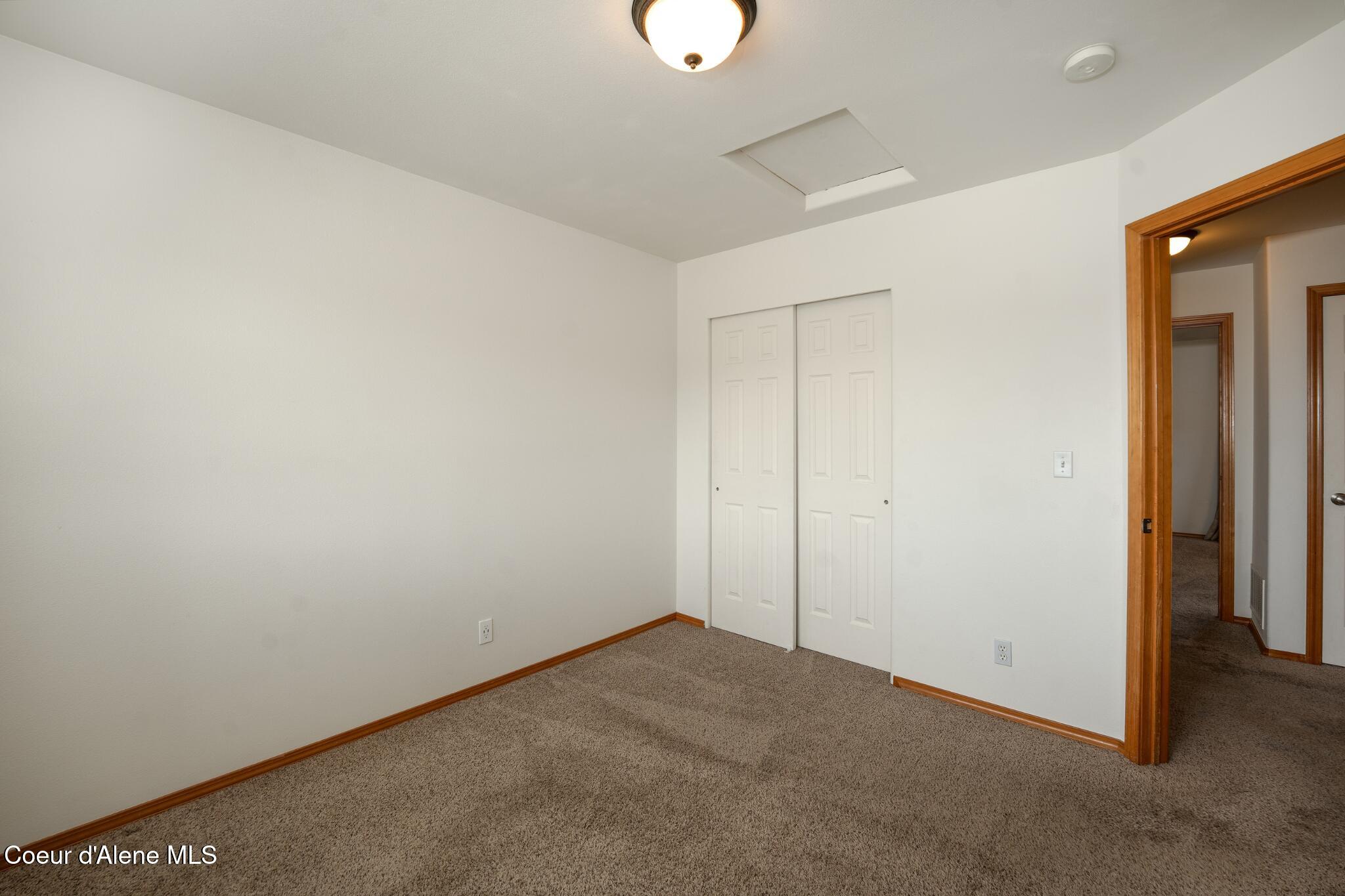 2867 W Tours Dr, Coeur d'Alene