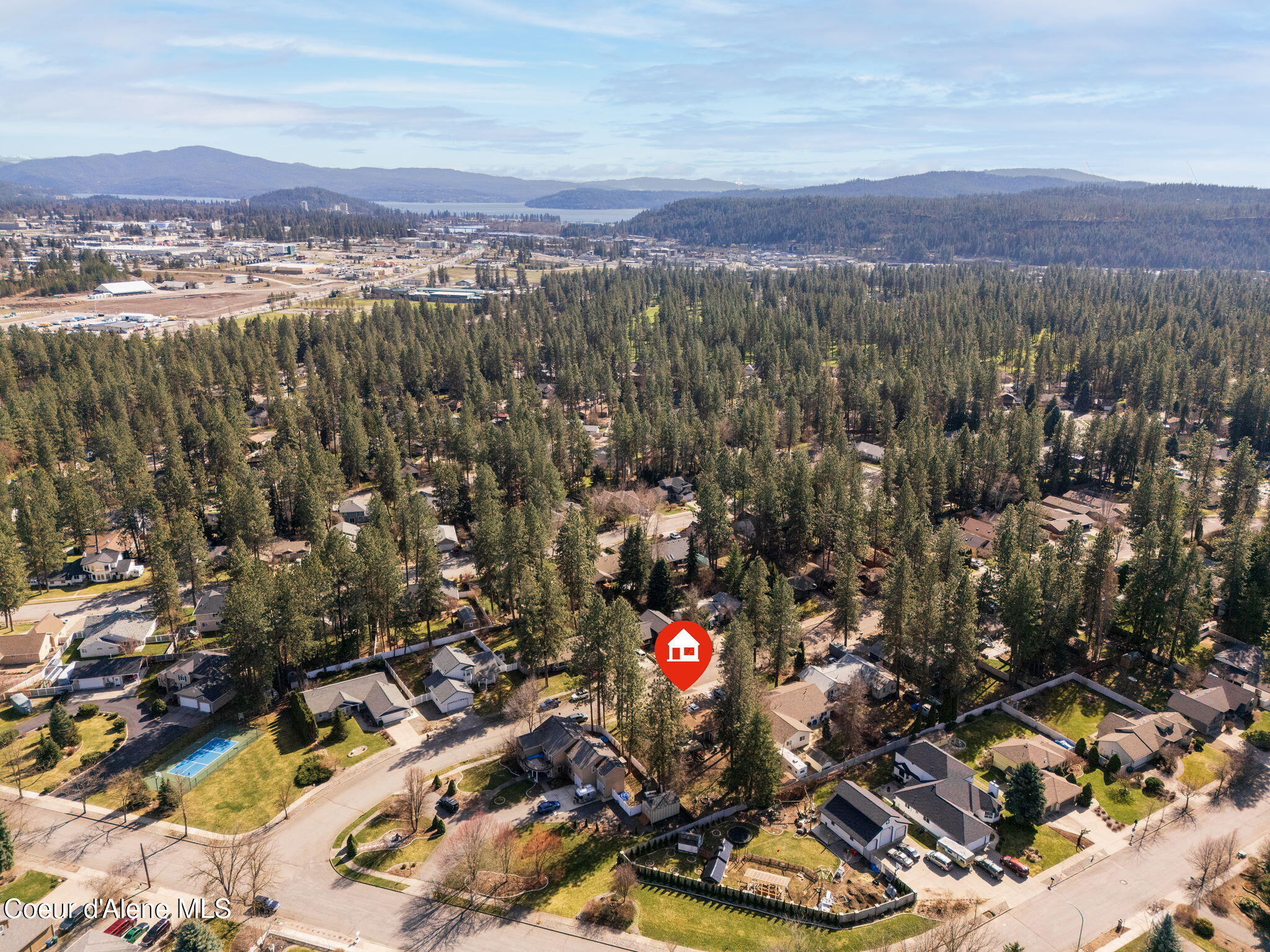 3945 N Trevino Dr, Coeur d'Alene