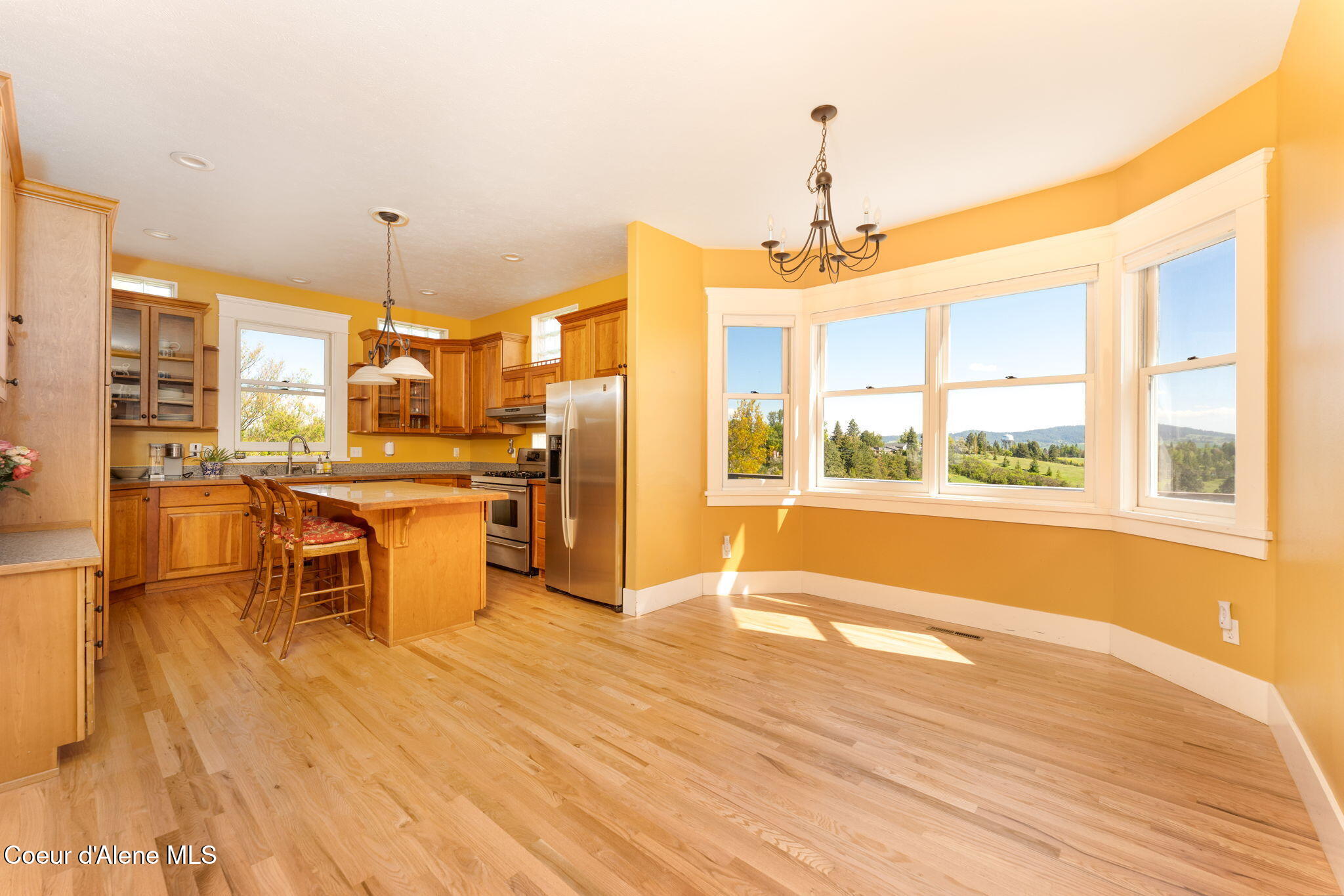 1673 Christopher Ln