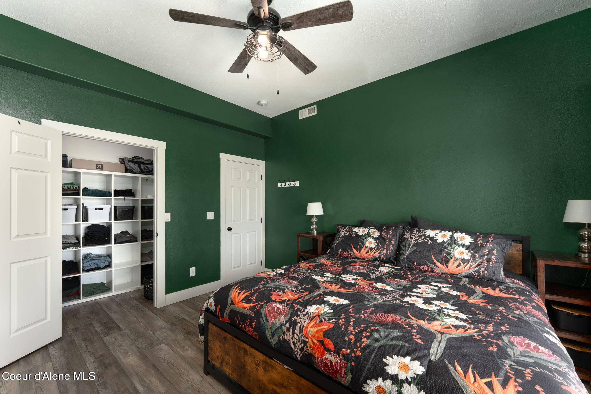 1673 Christopher Ln