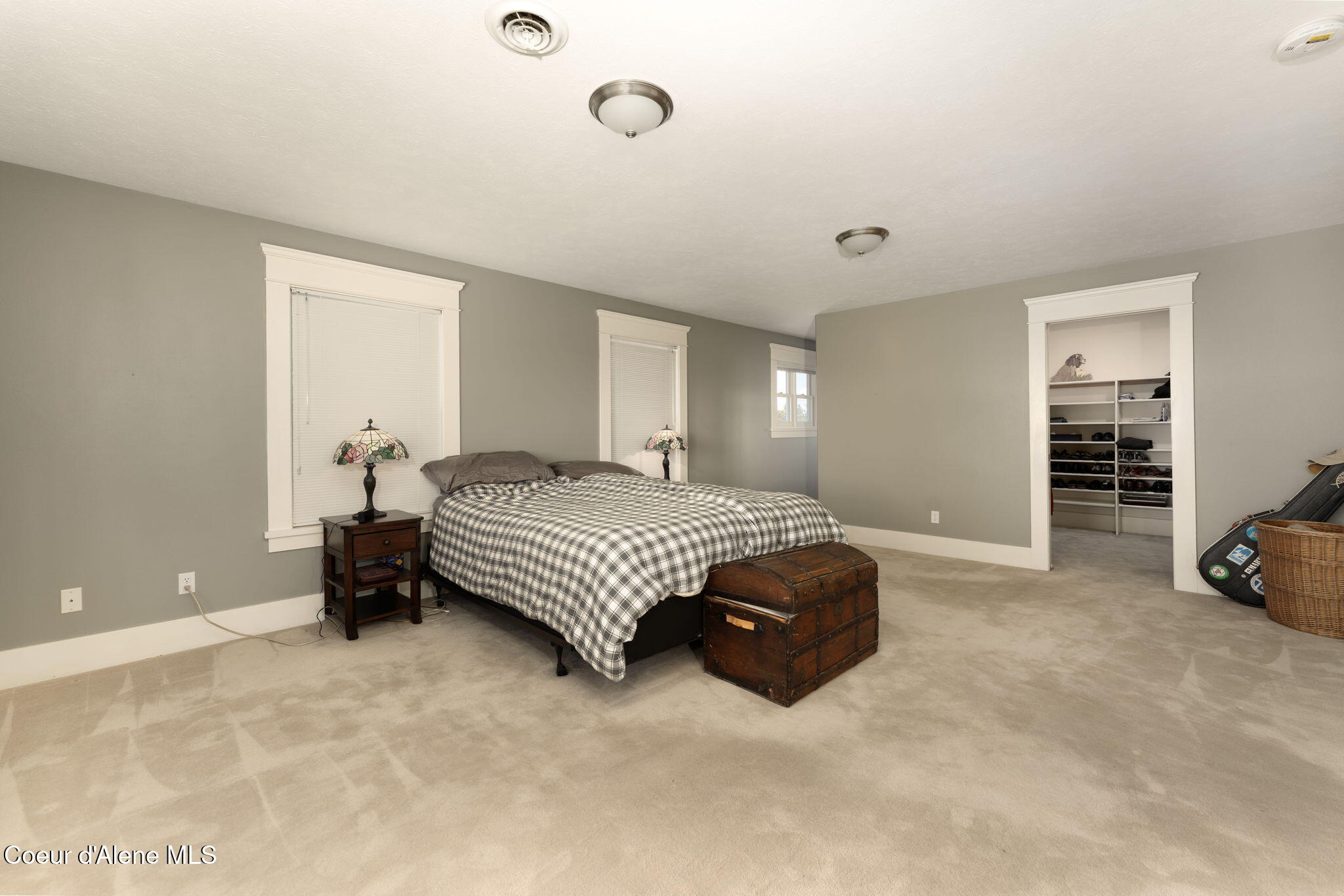 1673 Christopher Ln