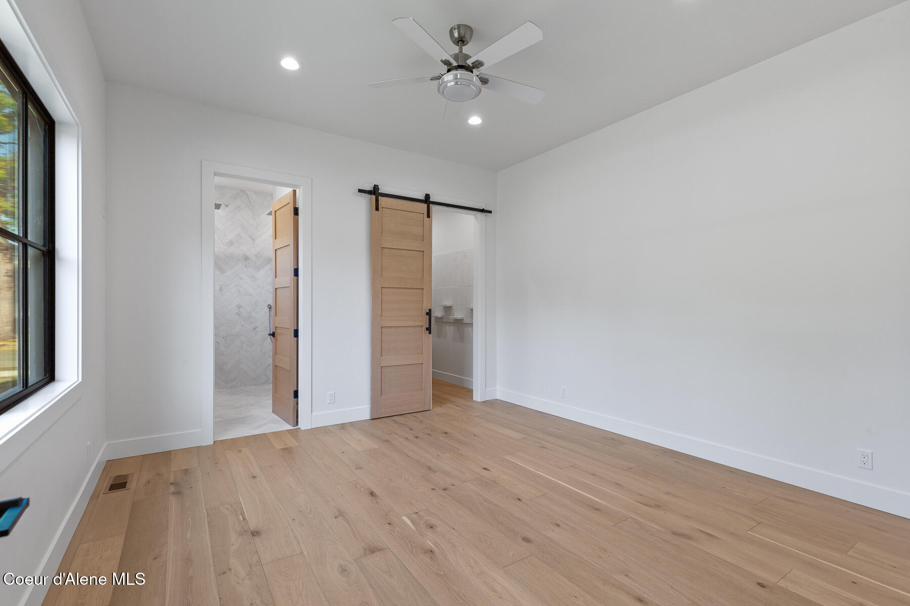 907 N B St, Coeur d'Alene